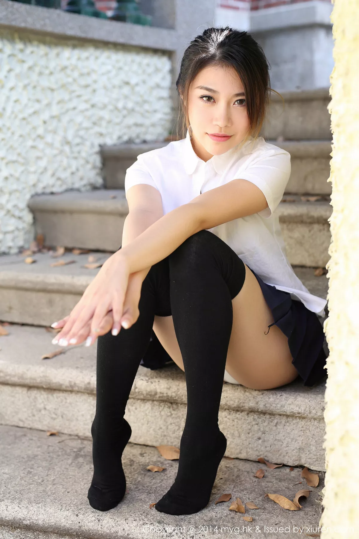 秀人集.com_[MyGirl美媛馆]Vol.072_嫩模许诺Sabrina厦门旅拍白色背心秀美胸粉红内裤写真74P