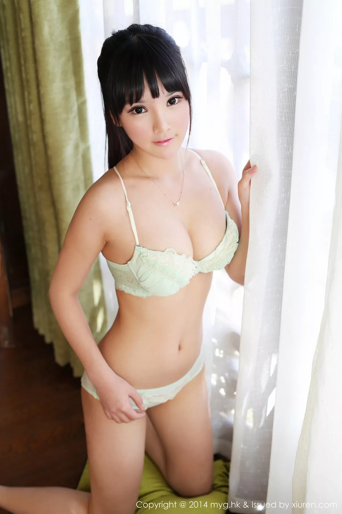 秀人集.com_[MyGirl美媛馆]Vol.070_嫩模妮儿Bluelabe丽江旅拍半裸下身美臀屁沟撩人诱惑57P