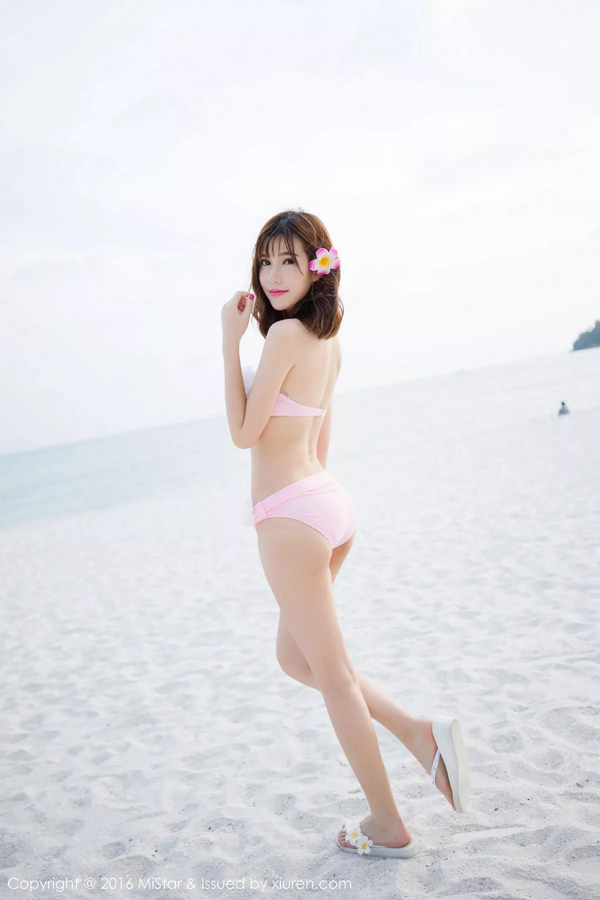 秀人集.com_[MiStar魅妍社]Vol.088_嫩模Sandy陈天扬兰卡威旅拍海边性感比基尼完美写真50P