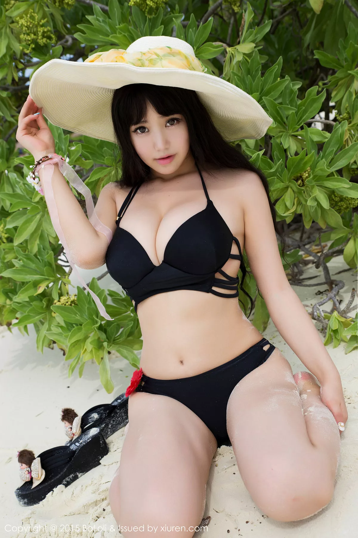 秀人集.com_[BoLoli波萝社]Vol.042_嫩模Barbie可儿马尔代夫旅拍黑色内衣秀童颜巨乳写真46P