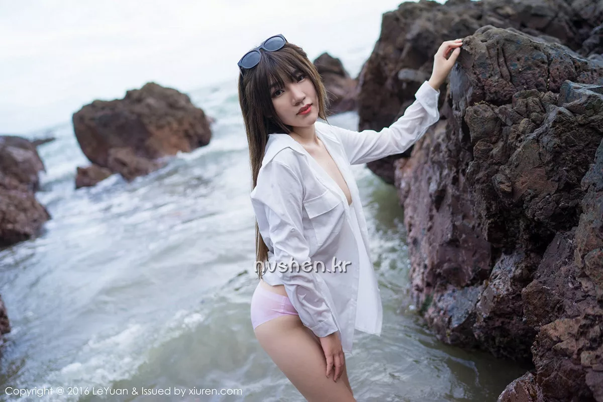 秀人集.com_[LeYuan星乐园]Vol.012_嫩模冷不丁性感黑色内衣秀完美胸型粉红内裤诱惑写真52P