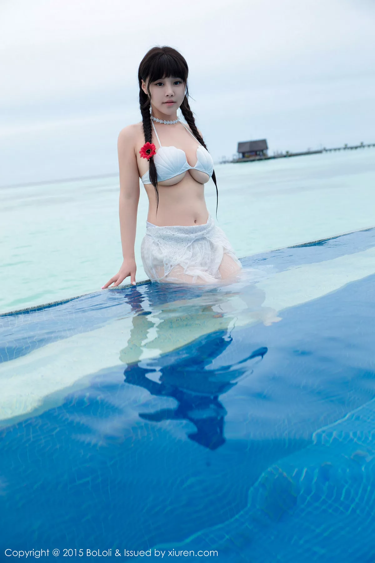 秀人集.com_[BoLoli波萝社]Vol.057_嫩模Barbie可儿泳池里性感比基尼半脱秀豪乳诱惑写真49P