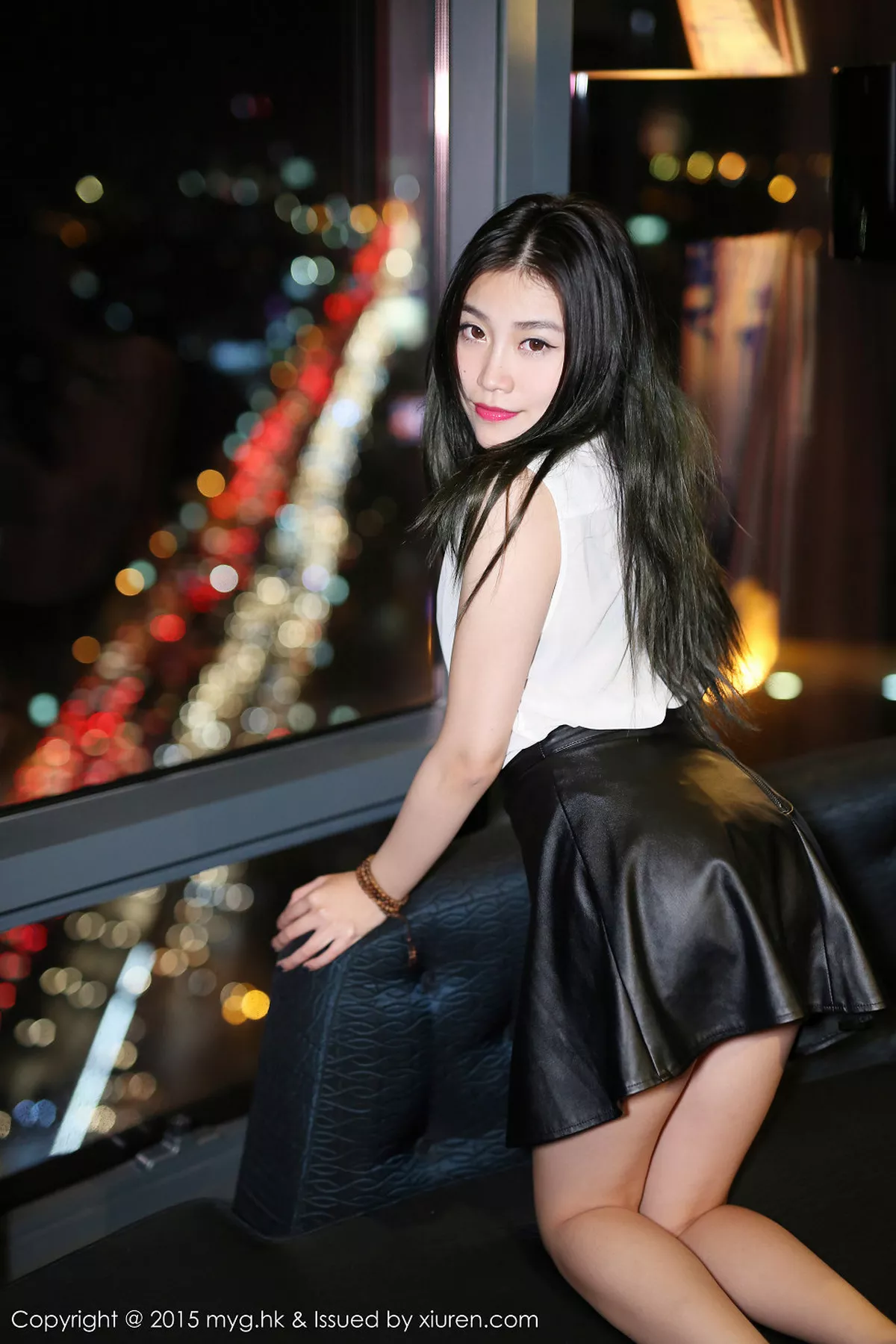 秀人集.com_[MyGirl美媛馆]Vol.090_嫩模许诺Sabrina泰国旅拍黑丝渔网秀蕾丝内裤写真55P