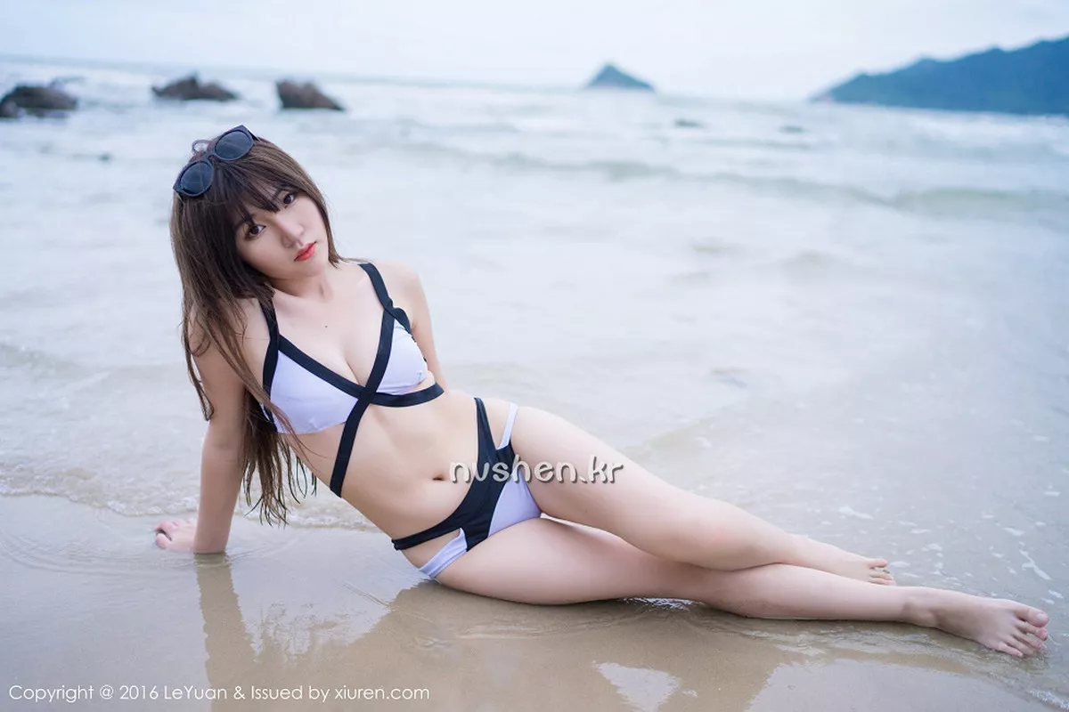 秀人集.com_[LeYuan星乐园]Vol.012_嫩模冷不丁性感黑色内衣秀完美胸型粉红内裤诱惑写真52P