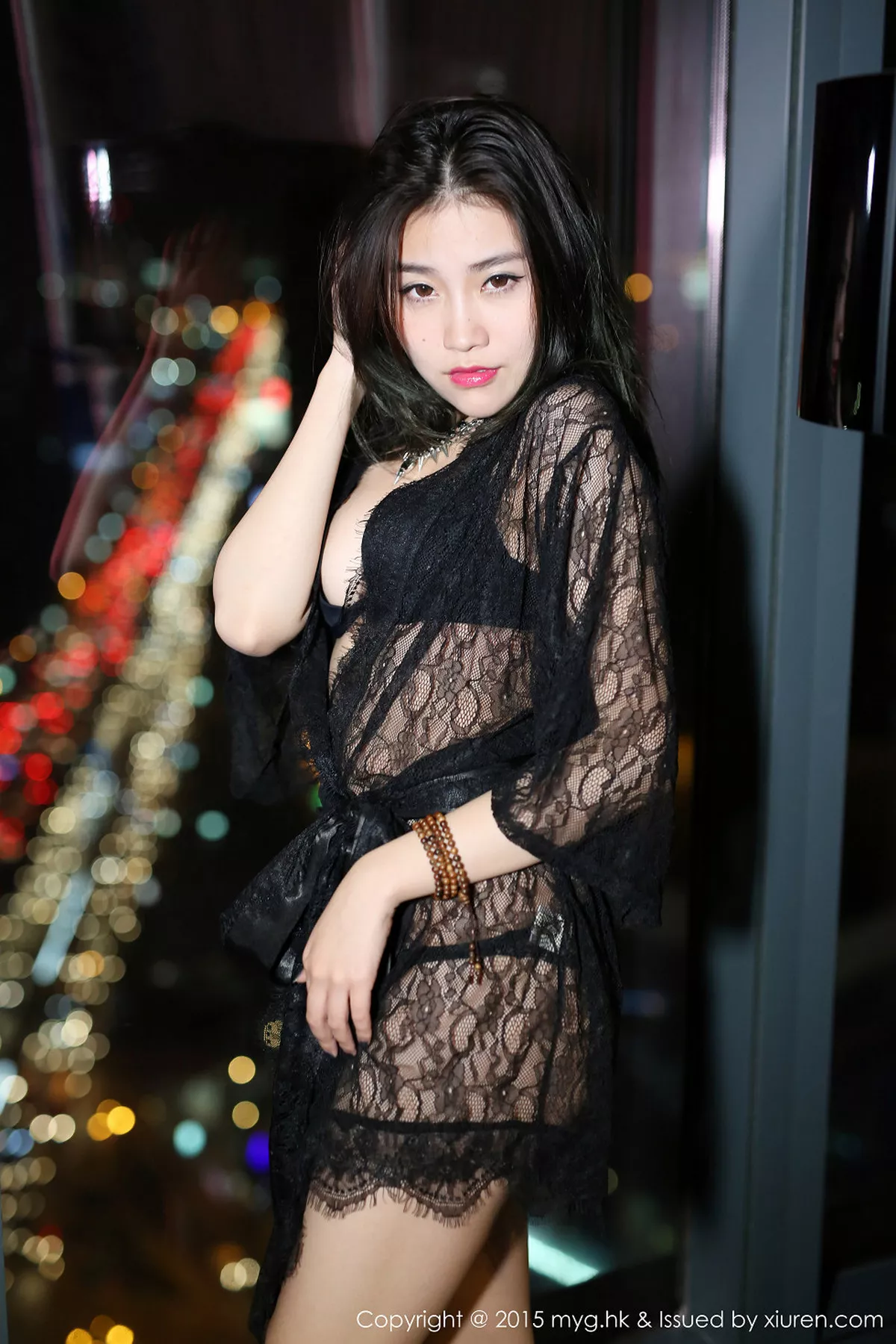秀人集.com_[MyGirl美媛馆]Vol.090_嫩模许诺Sabrina泰国旅拍黑丝渔网秀蕾丝内裤写真55P