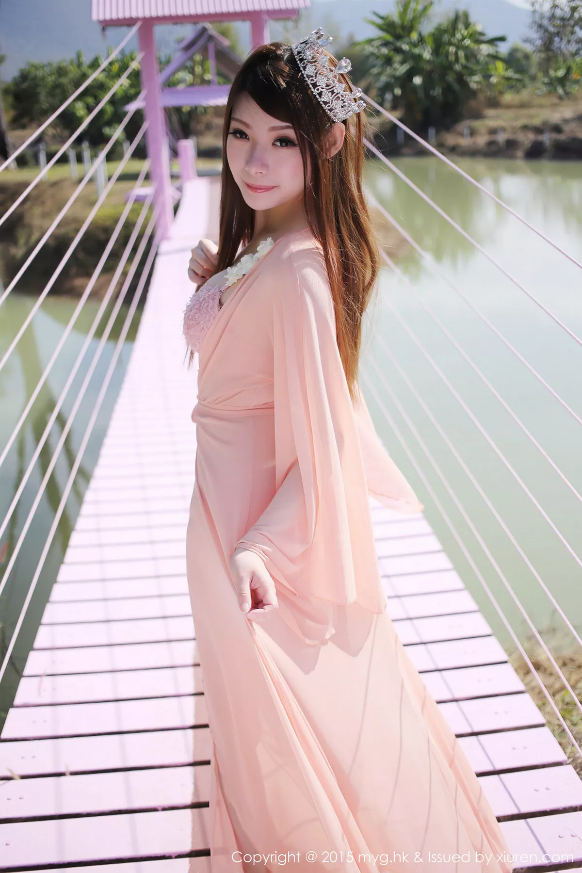 秀人集.com_[MyGirl美媛馆]Vol.094_MARA醬泰国清迈旅拍粉红薄纱性感内衣丰满美胸写真56P