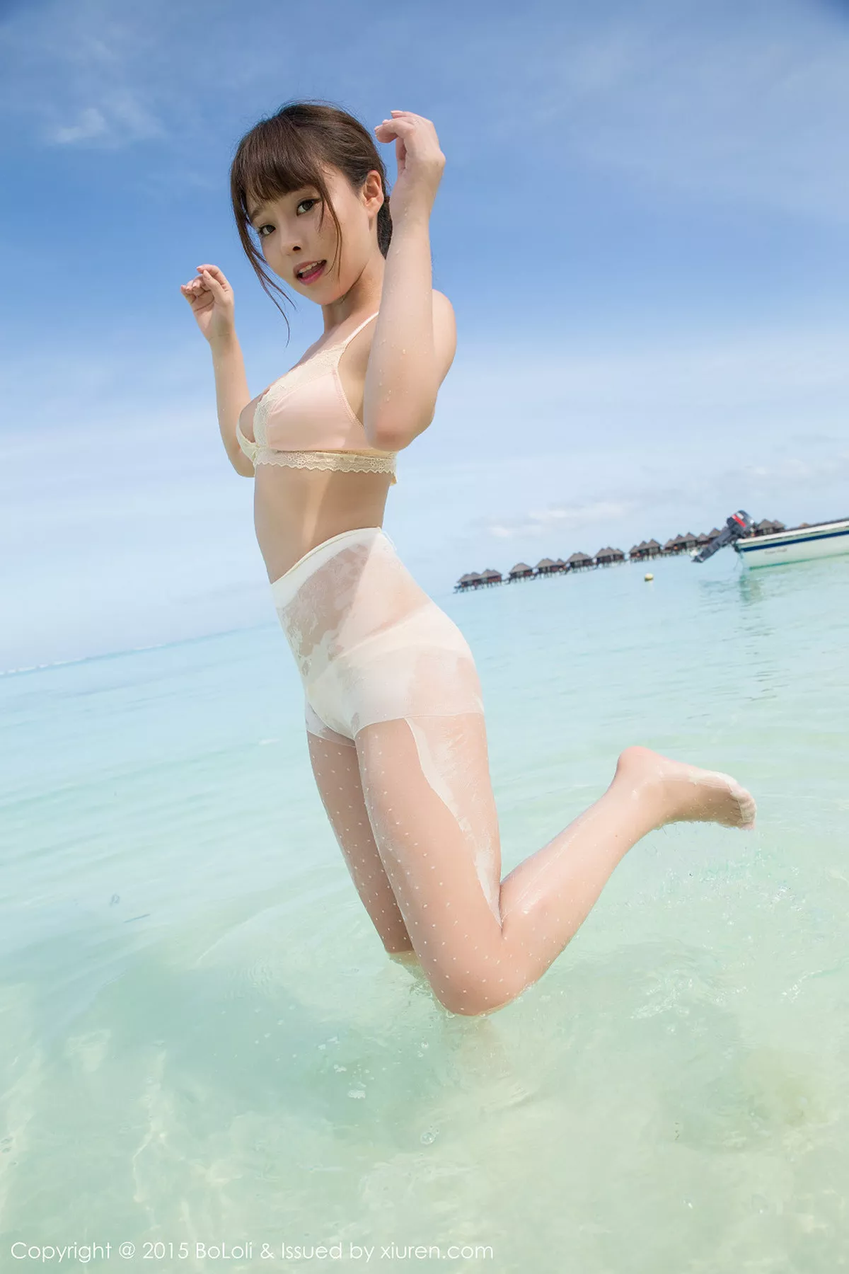 秀人集.com_[BoLoli波萝社]Vol.049_柳侑绮Sevenbaby马尔代夫旅拍水中比基尼湿身诱惑51P