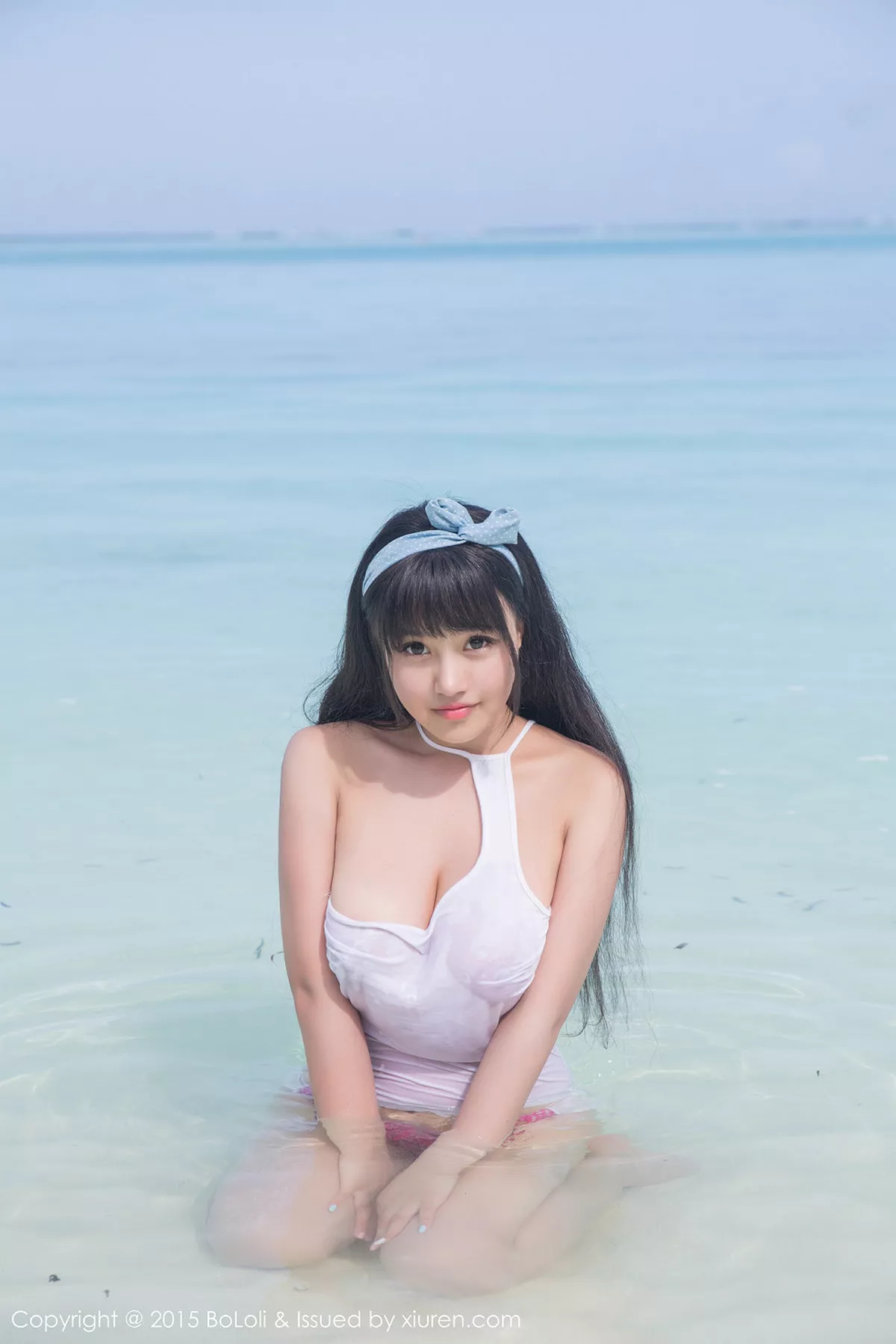 秀人集.com_[BoLoli波萝社]Vol.050_嫩模Barbie可儿马尔代夫旅拍性感比基尼超级豪乳诱惑48P