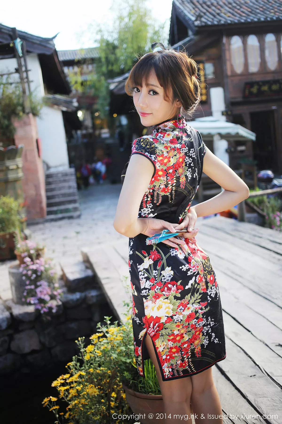 秀人集.com_[MyGirl美媛馆]Vol.080_嫩模王馨瑶yanni花色旗袍迷人风情靓丽性感写真56P