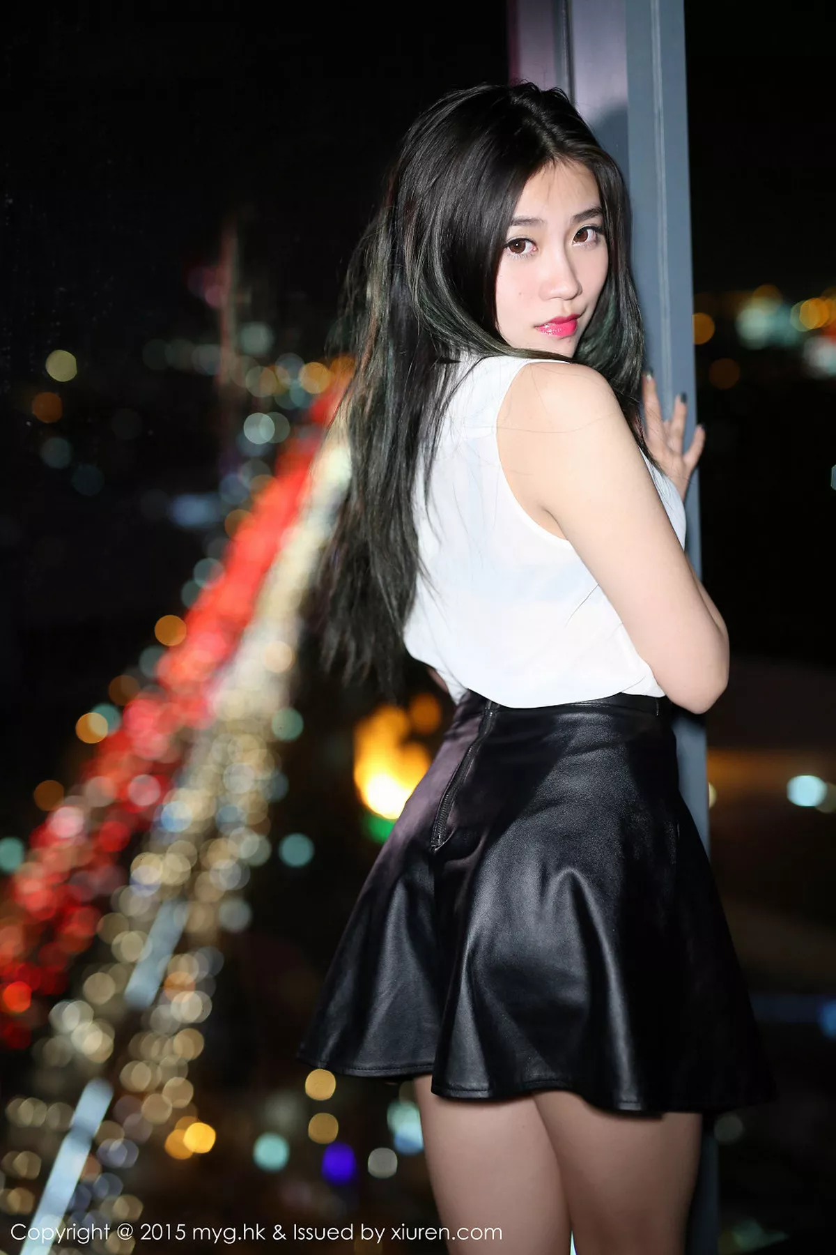 秀人集.com_[MyGirl美媛馆]Vol.090_嫩模许诺Sabrina泰国旅拍黑丝渔网秀蕾丝内裤写真55P