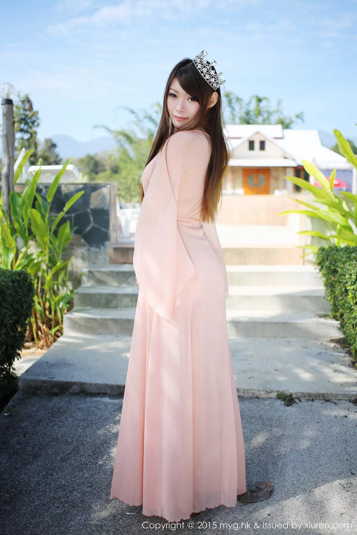 秀人集.com_[MyGirl美媛馆]Vol.094_MARA醬泰国清迈旅拍粉红薄纱性感内衣丰满美胸写真56P