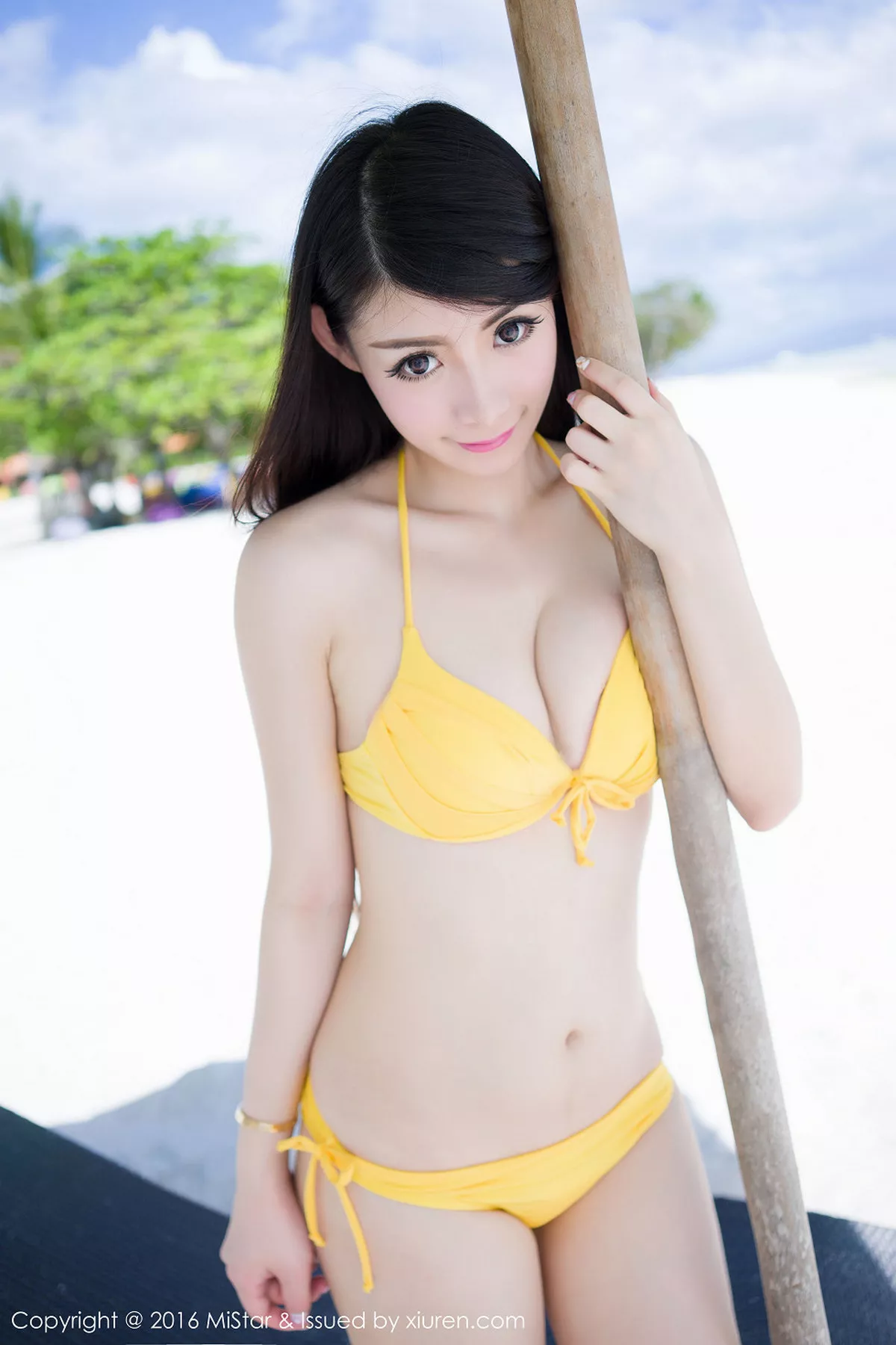 秀人集.com_[MiStar魅妍社]Vol.071_嫩模Mara酱薄荷岛旅拍高腰学生制服露半球诱惑写真60P