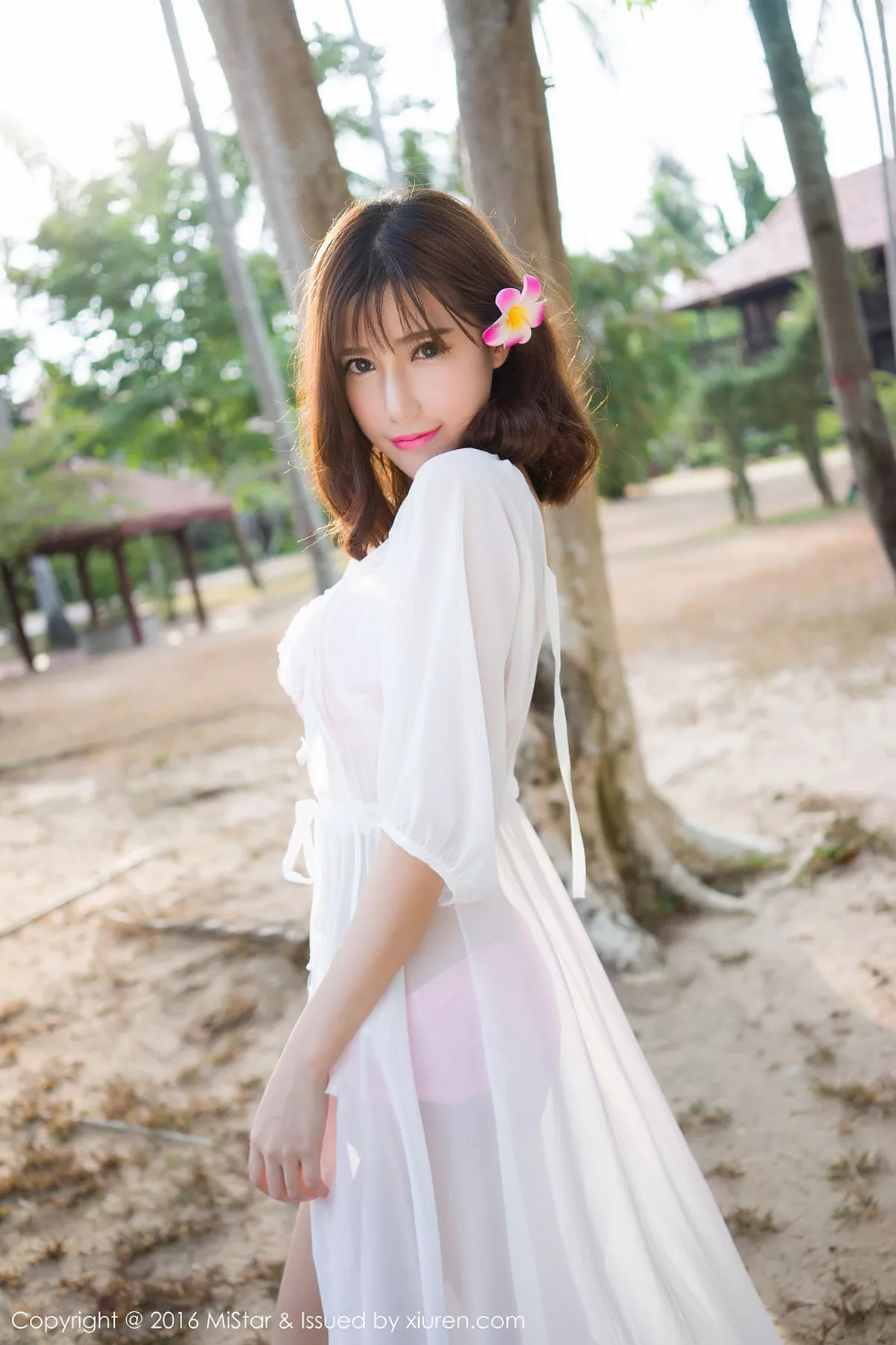 秀人集.com_[MiStar魅妍社]Vol.088_嫩模Sandy陈天扬兰卡威旅拍海边性感比基尼完美写真50P
