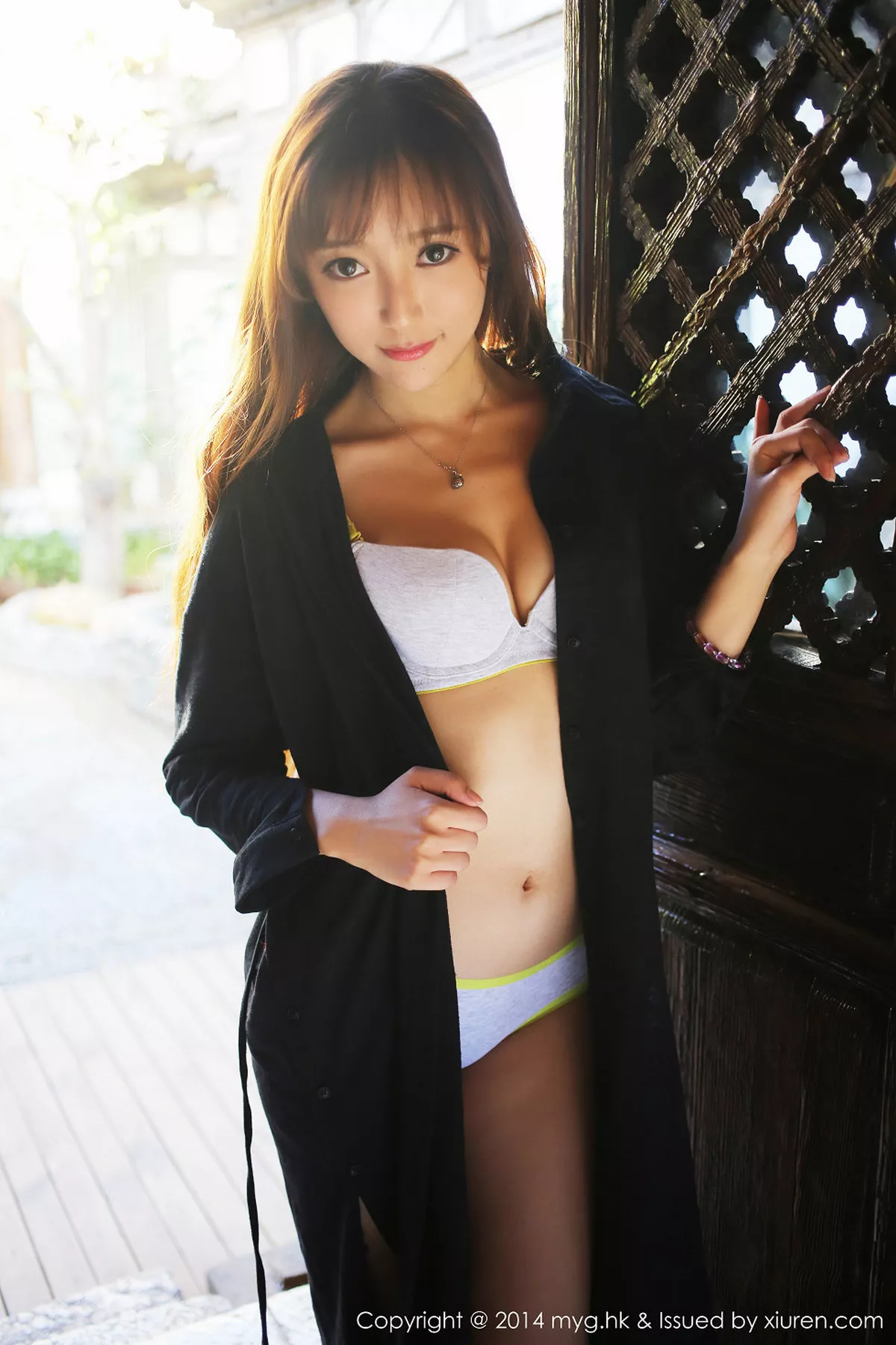 秀人集.com_[MyGirl美媛馆]Vol.080_嫩模王馨瑶yanni花色旗袍迷人风情靓丽性感写真56P