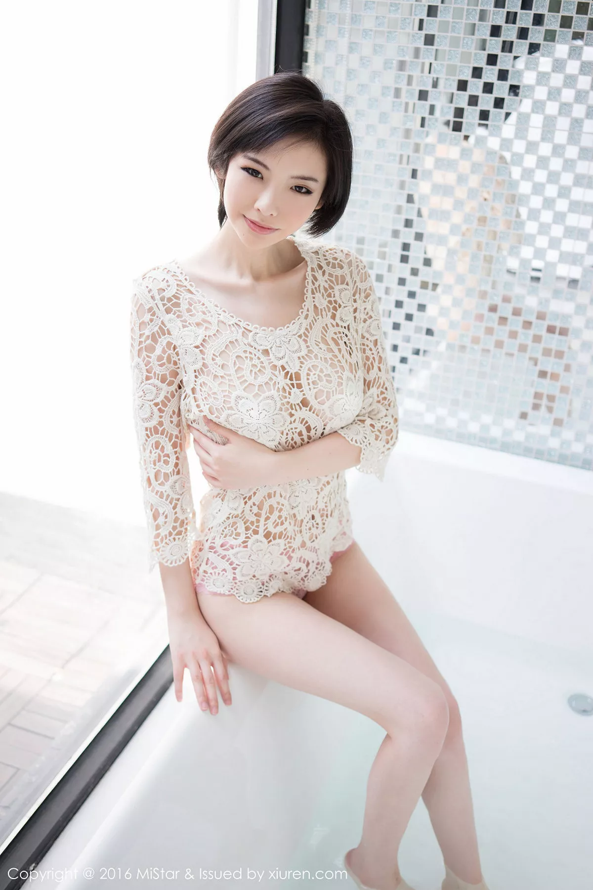 秀人集.com_[MiStar魅妍社]Vol.077_嫩模Jenny佳妮浴缸里网状上衣秀巨乳蕾丝内裤写真71P