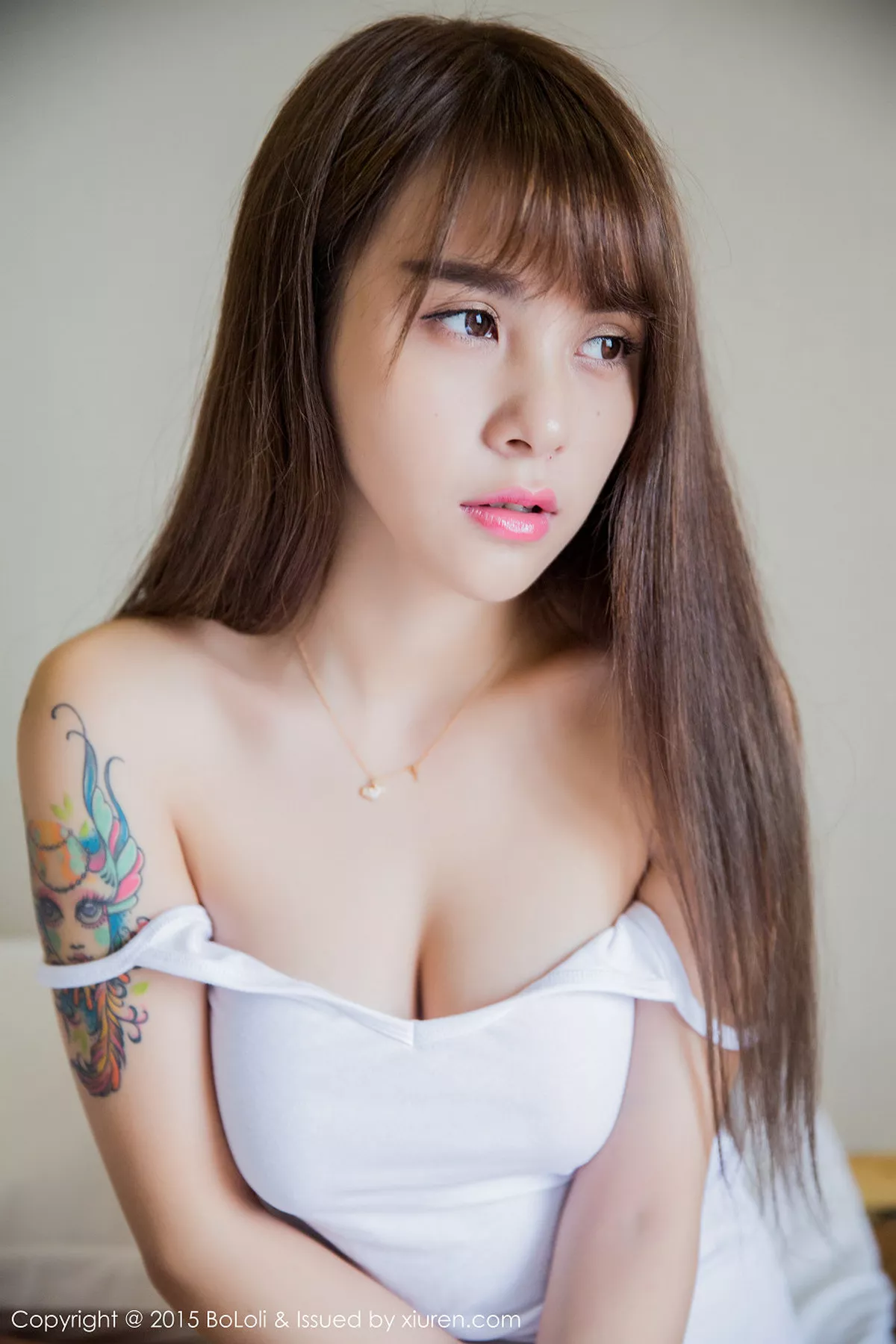 秀人集.com_[BoLoli波萝社]Vol.055_嫩模夏美酱撩白色内衣露美乳半球性感私房写真44P