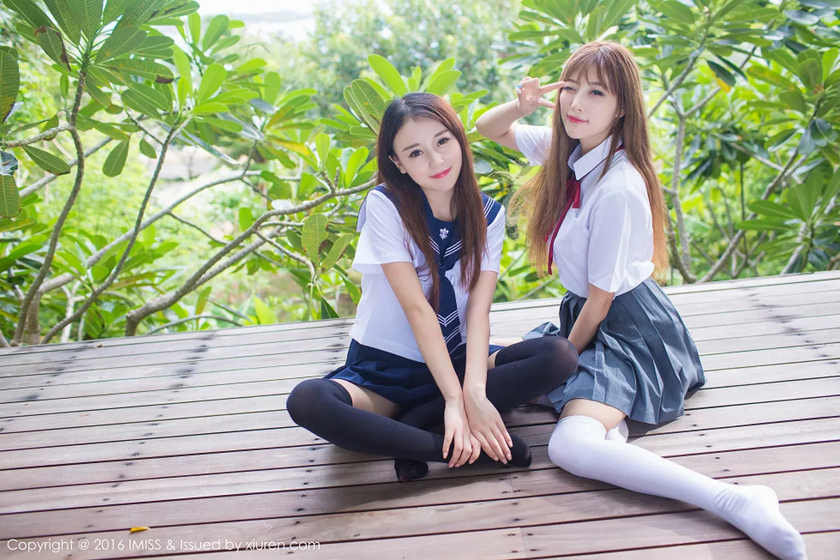 秀人集.com_[IMISS爱蜜社]Vol.133_嫩模赵小米Kitty&sugar小甜心CC苏梅岛旅拍性感姐妹花31P