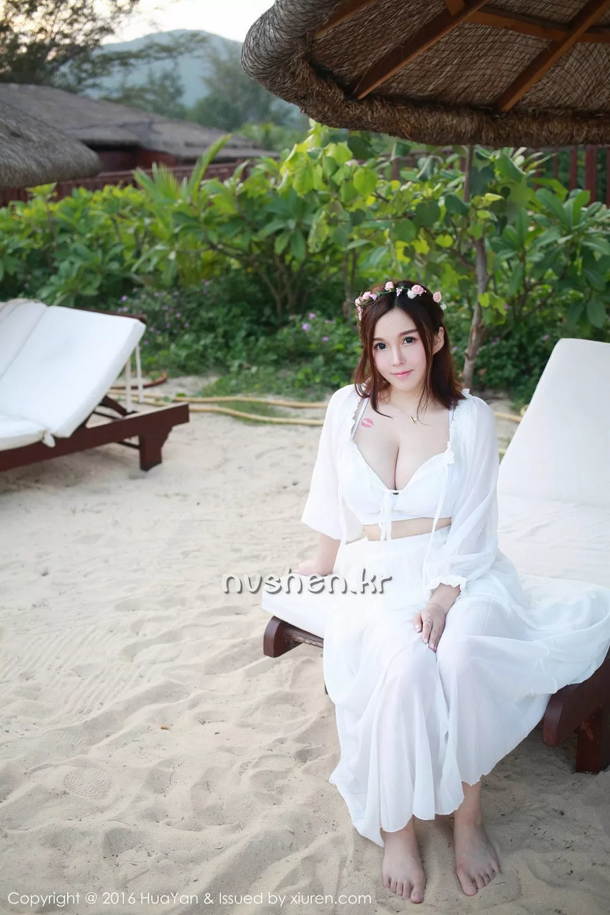 秀人集.com_[HuaYan花の颜]Vol.012_嫩模沈蜜桃off三亚旅拍性感内衣秀傲人美乳极致诱惑写真50P
