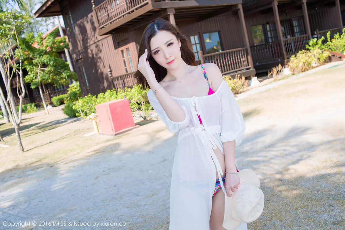 秀人集.com_[IMISS爱蜜社]Vol.091_淼淼萌萌哒兰卡威旅拍红色内衣秀美胸花仙子迷人写真52P