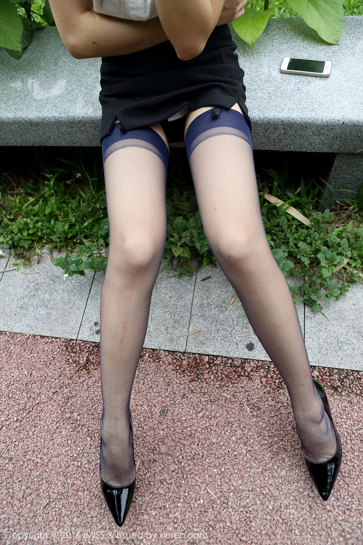 秀人集.com_[IMISS爱蜜社]Vol.098_嫩模Winki丝姬室外和室内丝袜美腿系列性感写真165P
