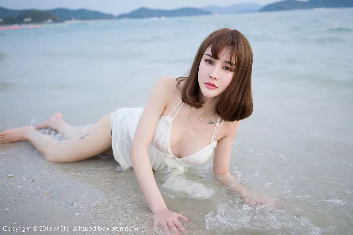 秀人集.com_[MiStar魅妍社]Vol.110_嫩模Cheryl青树兰卡威旅拍第四套白纱吊带裙诱惑写真45P