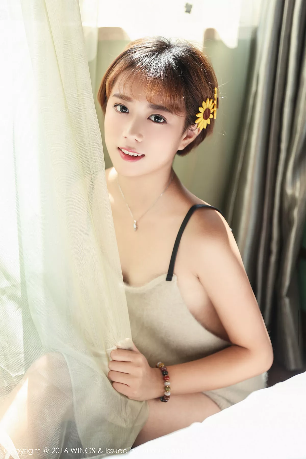 秀人集.com_[WingS影私荟]Vol.019_嫩模柠檬vivi居家私房吊带内衣花仙子性感迷人写真80P