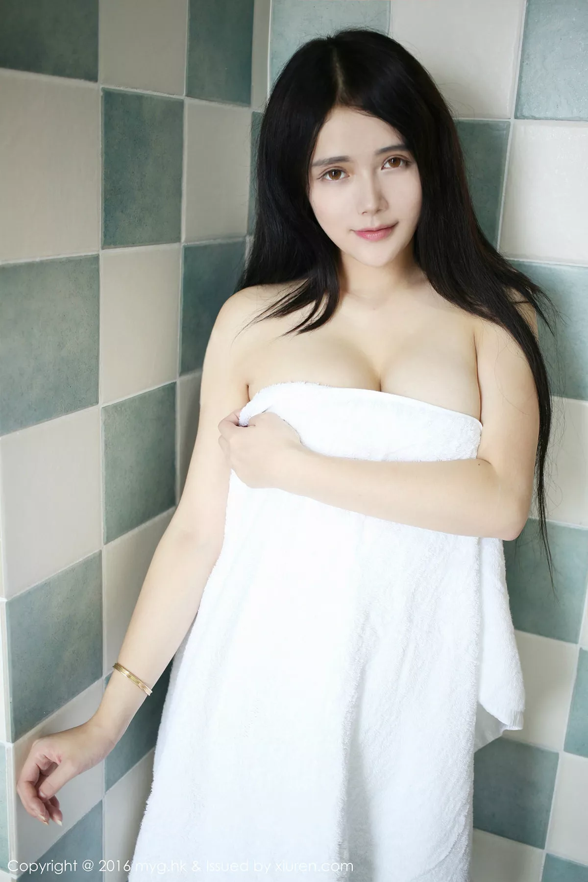 秀人集.com_[MyGirl美媛馆]Vol.189_嫩模李雪婷Anna苏梅岛旅拍性感比基尼露半球撩人诱惑52P