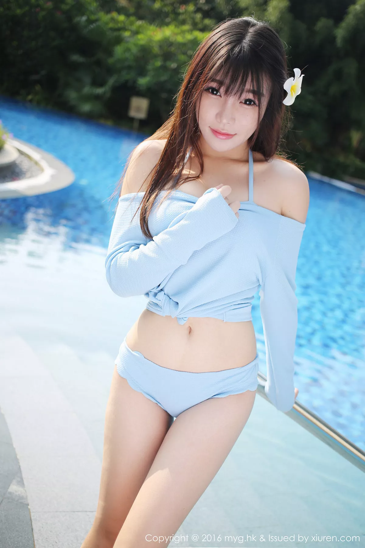 秀人集.com_[MyGirl美媛馆]Vol.224_嫩模芝芝Booty三亚旅拍半脱内裤湿身秀美臀诱惑写真60P