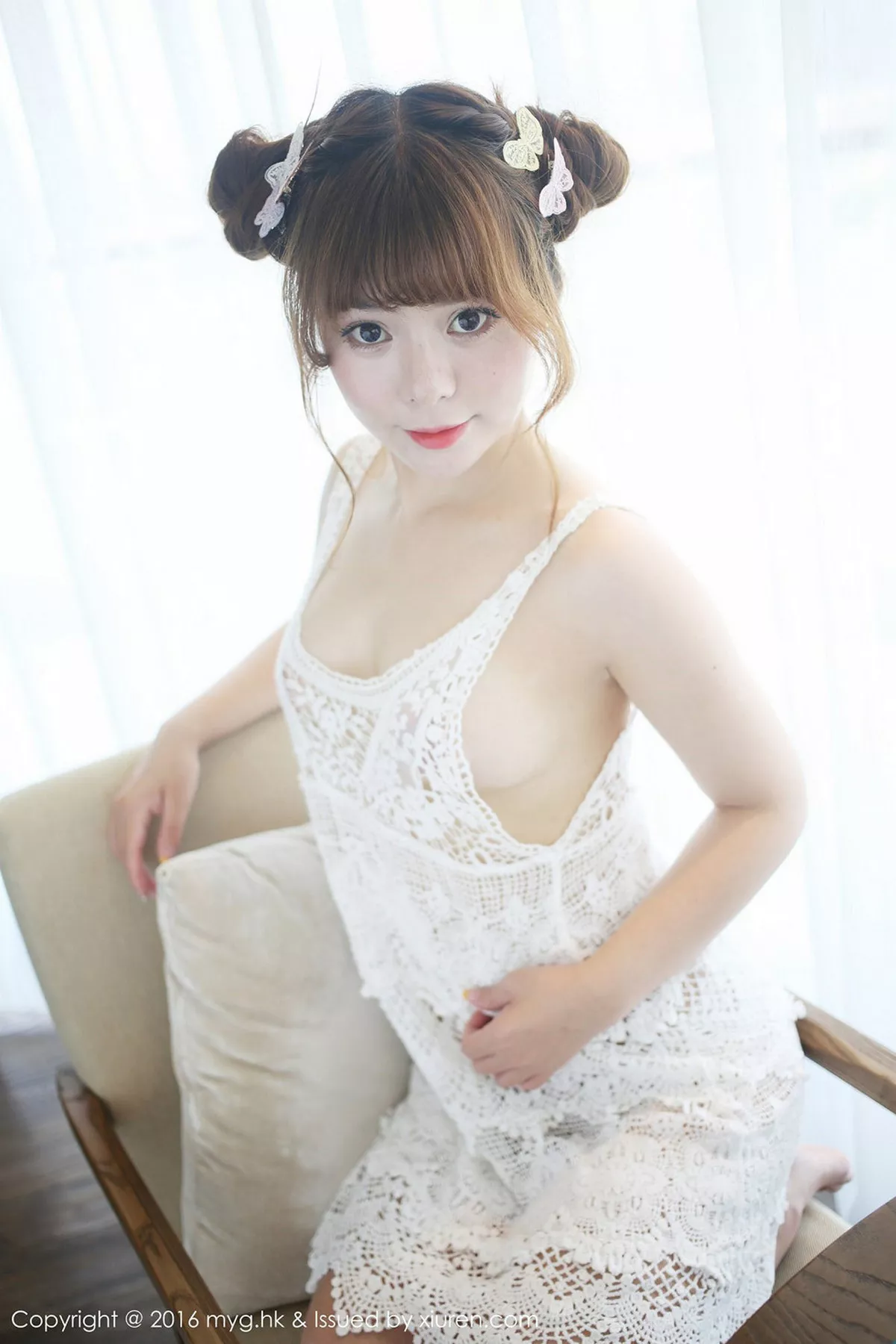 秀人集.com_[MyGirl美媛馆]Vol.225_嫩模粉芭比VV三亚旅拍性感粉红内衣秀豪乳美臀诱惑写真52P