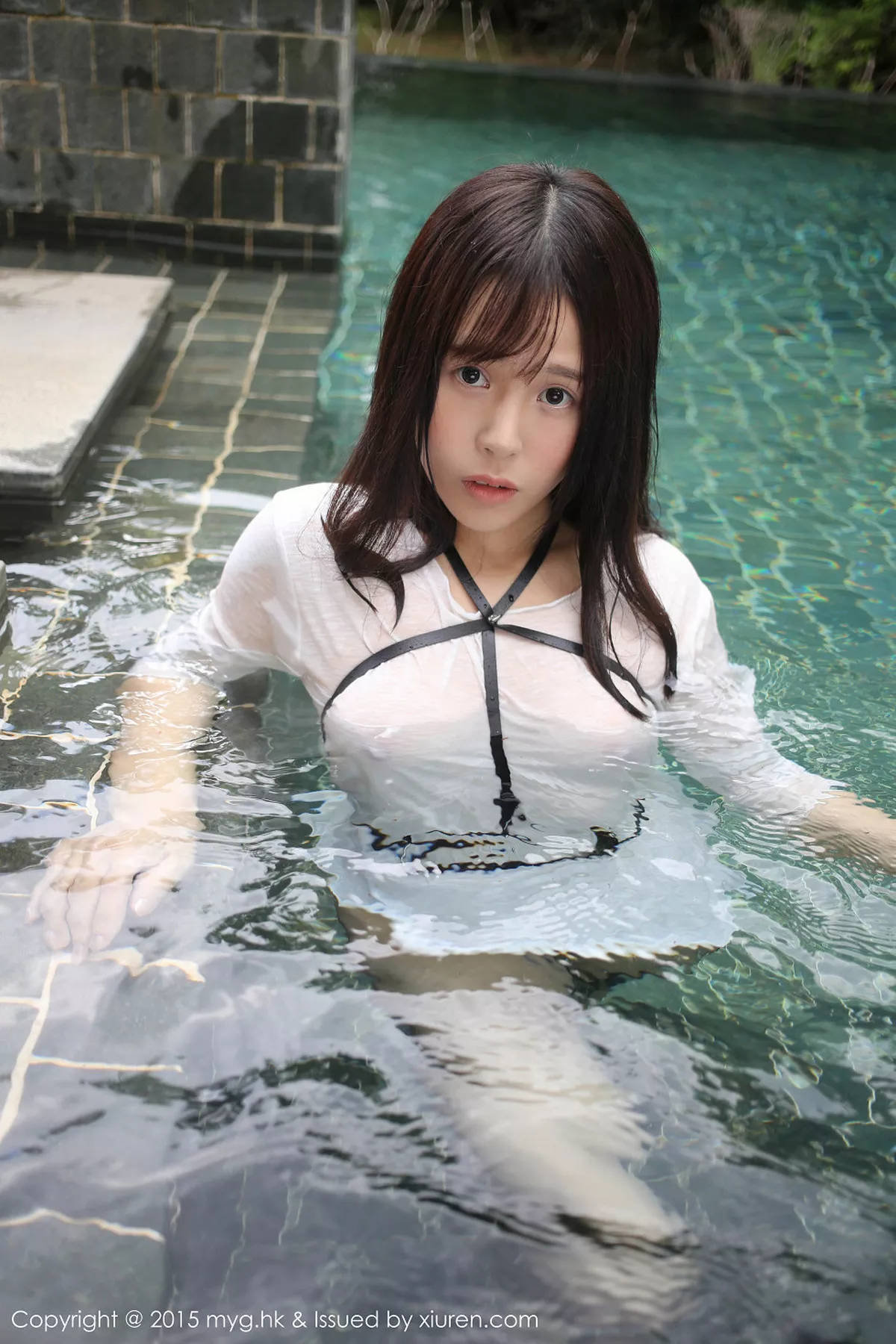 秀人集.com_[MyGirl美媛馆]Vol.170_Evelyn艾莉三亚旅拍白色连身裙真空湿身美乳凸点诱惑53P