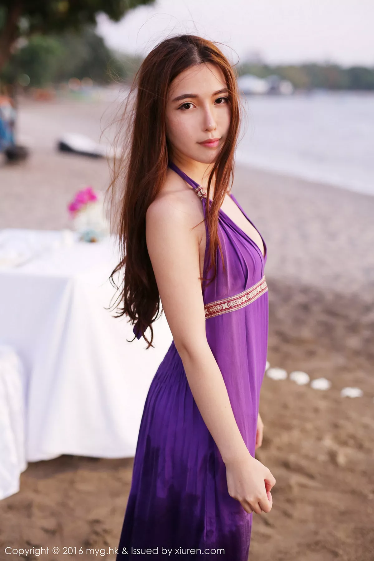 秀人集.com_[MyGirl美媛馆]Vol.191_嫩模熊吖BOBO龙目岛旅拍沙滩边白纱裙下性感美臀写真67P