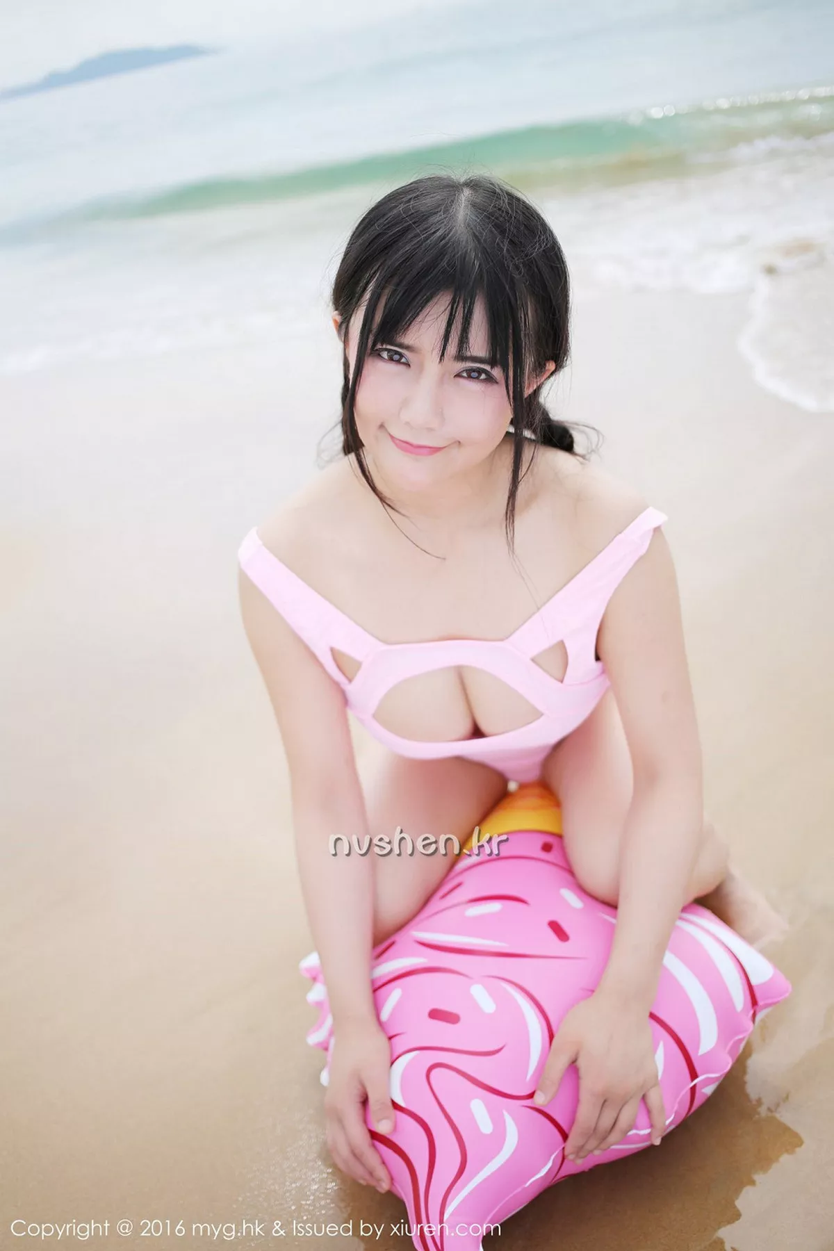 秀人集.com_[MyGirl美媛馆]Vol.230_巨乳嫩模崔乖艺性感花色比基尼童颜巨乳诱惑写真54P