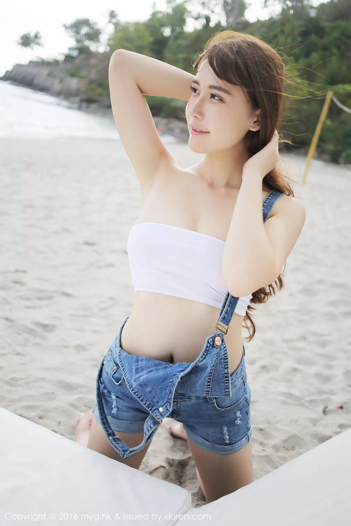 秀人集.com_[MyGirl美媛馆]Vol.191_嫩模熊吖BOBO龙目岛旅拍沙滩边白纱裙下性感美臀写真67P