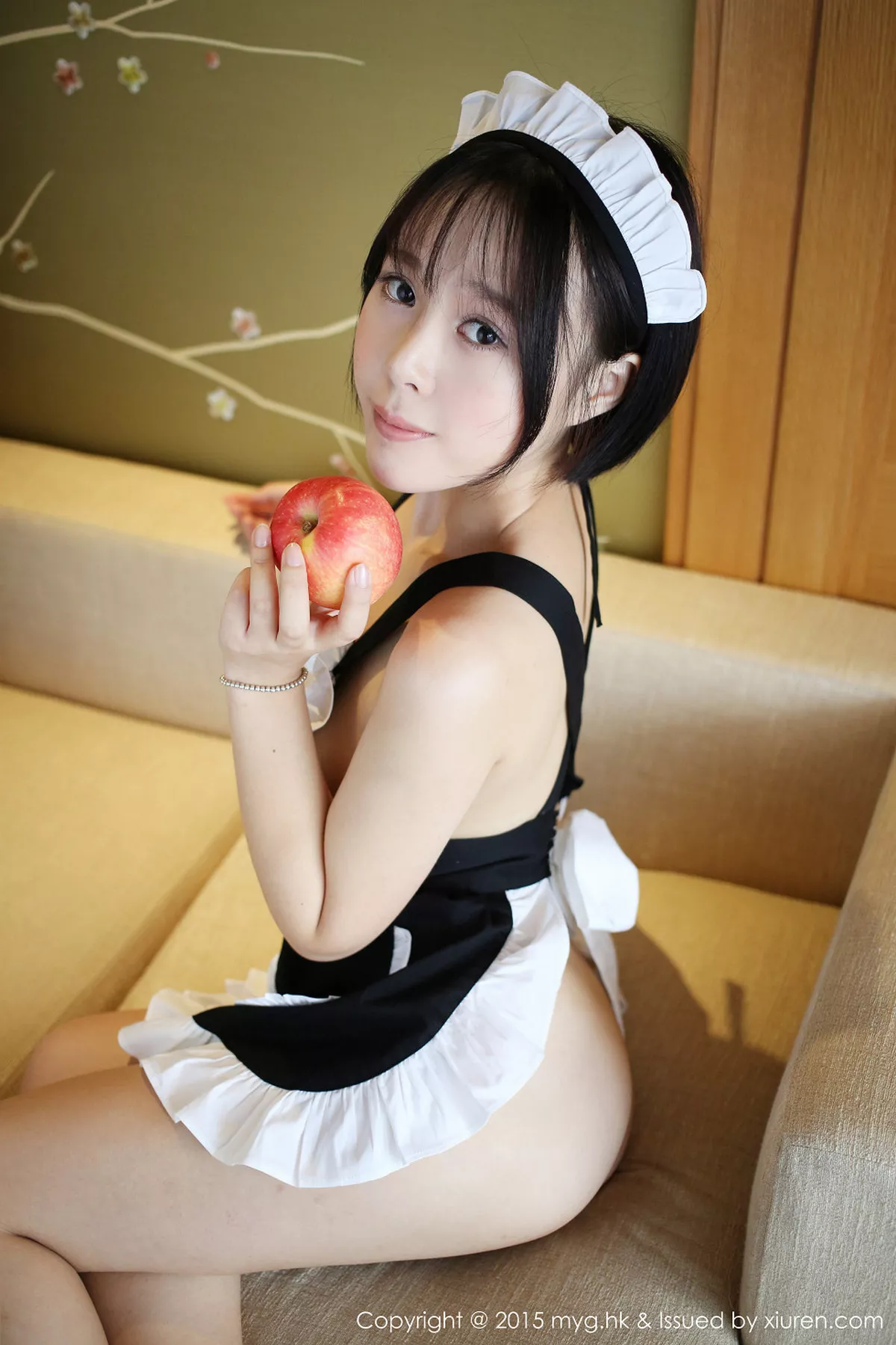 秀人集.com_[MyGirl美媛馆]Vol.157_嫩模Evelyn艾莉性感黑色女仆装侧露豪乳撩人诱惑写真44P