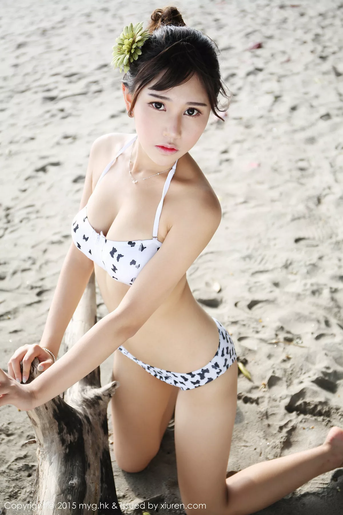 秀人集.com_[MyGirl美媛馆]Vol.151_嫩模Milk楚楚龙目岛旅拍第二套花点比基尼清爽迷人写真57P