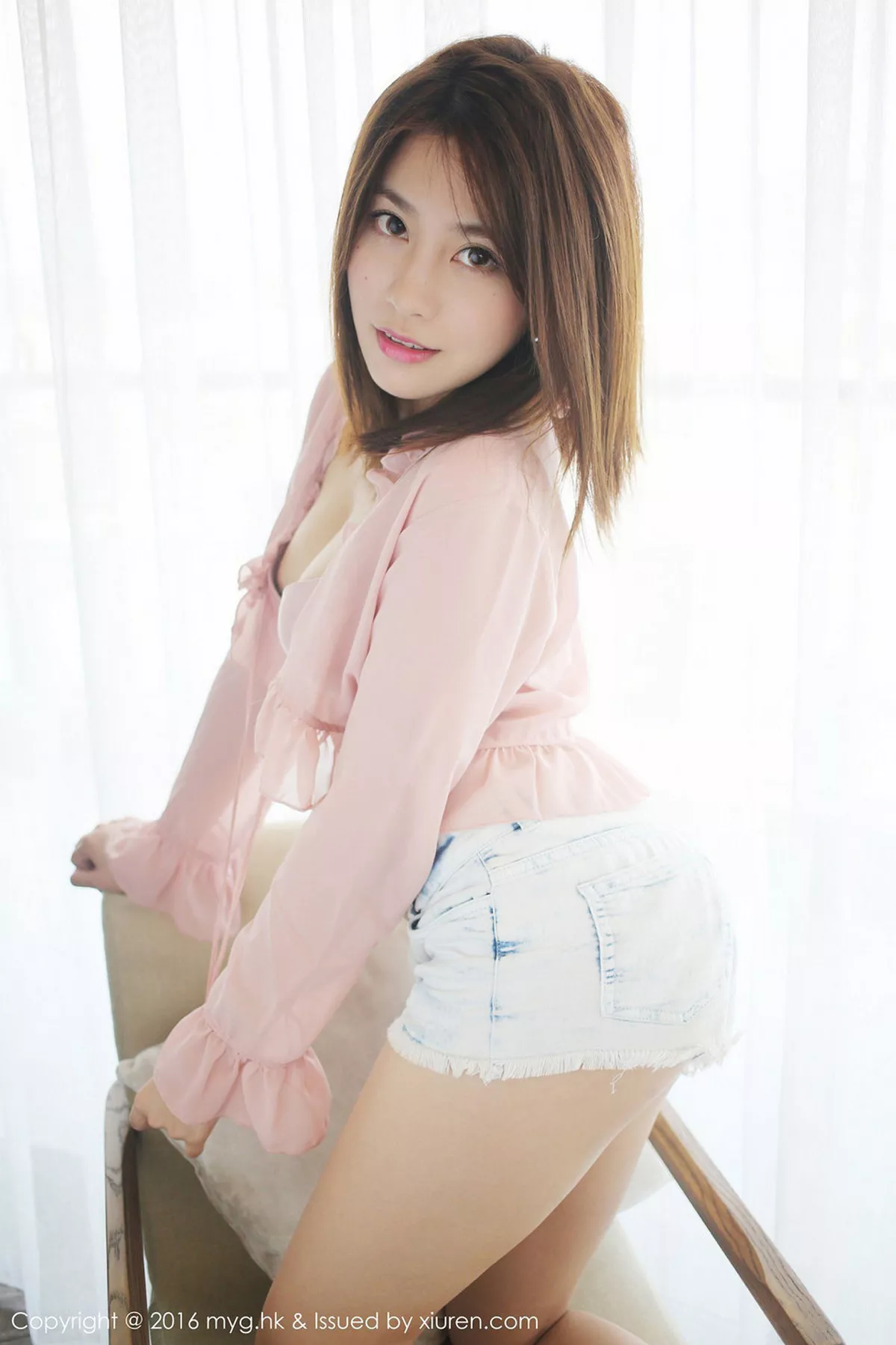 秀人集.com_[MyGirl美媛馆]Vol.223_嫩模许诺Sabrina牛仔热裤性感内衣楚楚可人迷人写真53P