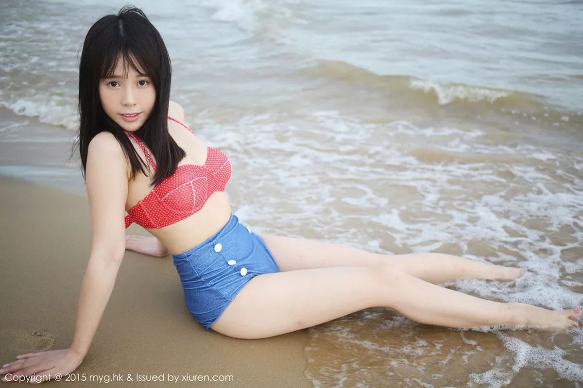 秀人集.com_[MyGirl美媛馆]Vol.175_嫩模Evelyn艾莉三亚旅拍黑色死库水秀完美身材写真73P