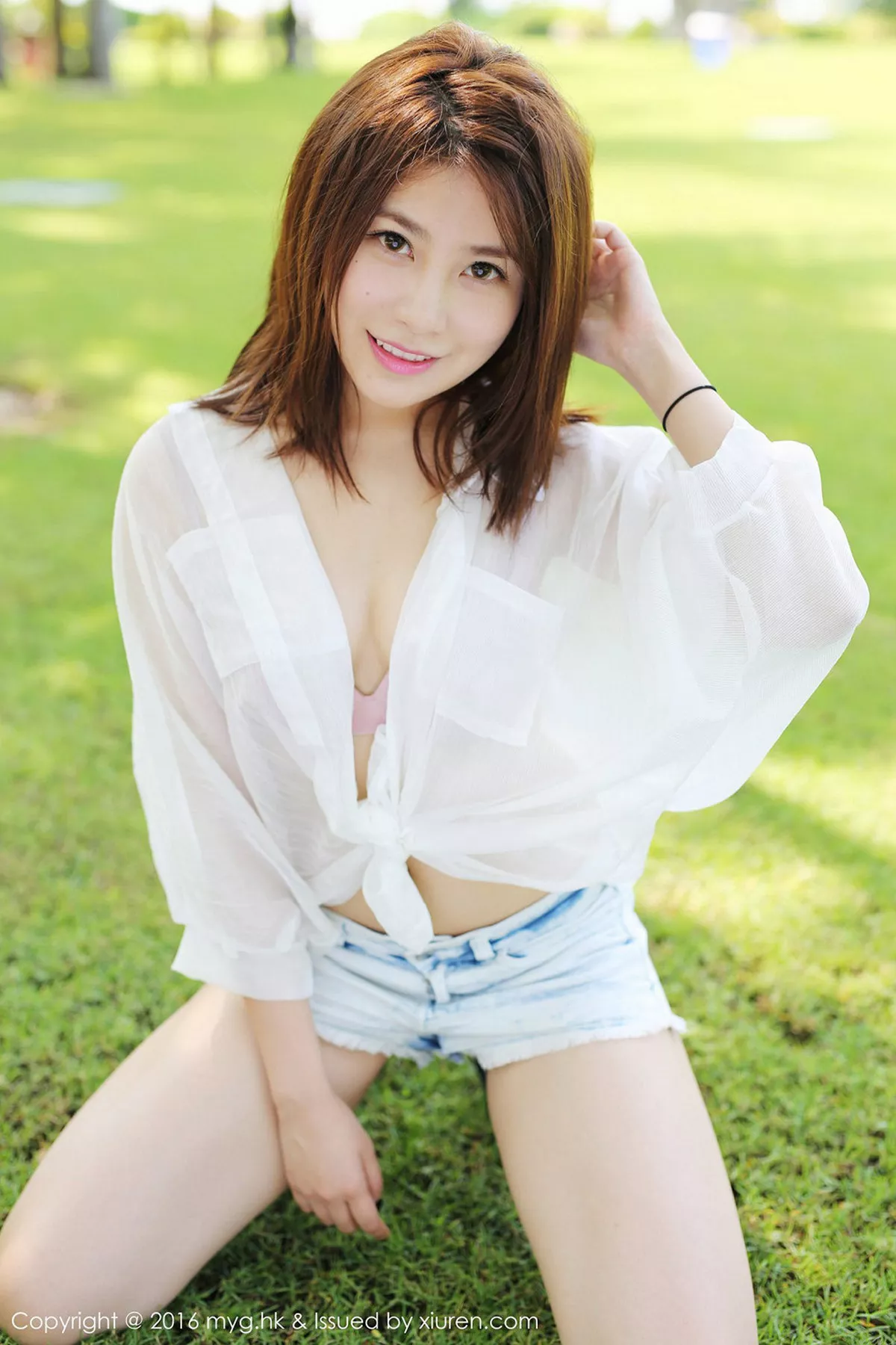 秀人集.com_[MyGirl美媛馆]Vol.223_嫩模许诺Sabrina牛仔热裤性感内衣楚楚可人迷人写真53P