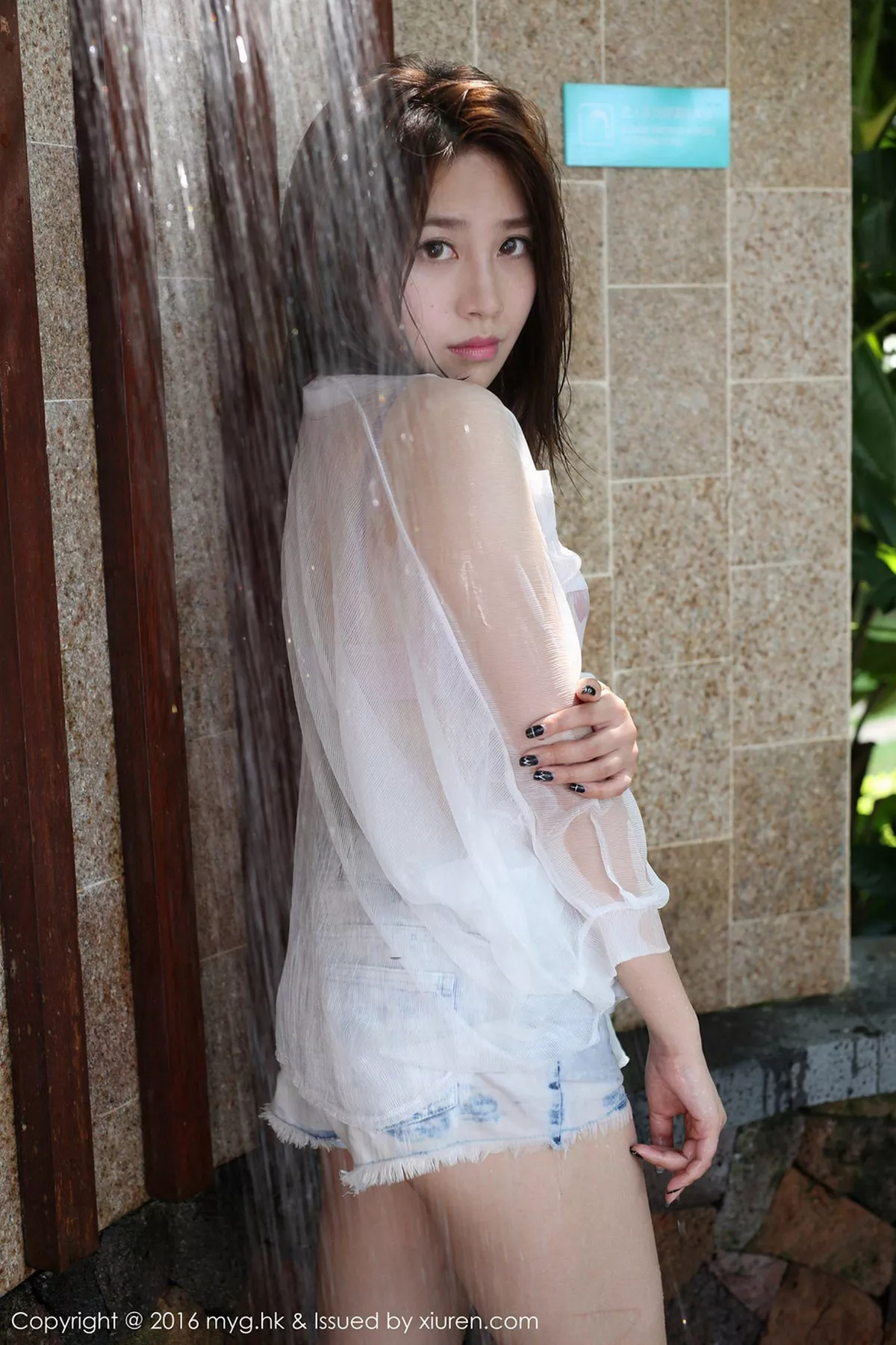 秀人集.com_[MyGirl美媛馆]Vol.223_嫩模许诺Sabrina牛仔热裤性感内衣楚楚可人迷人写真53P