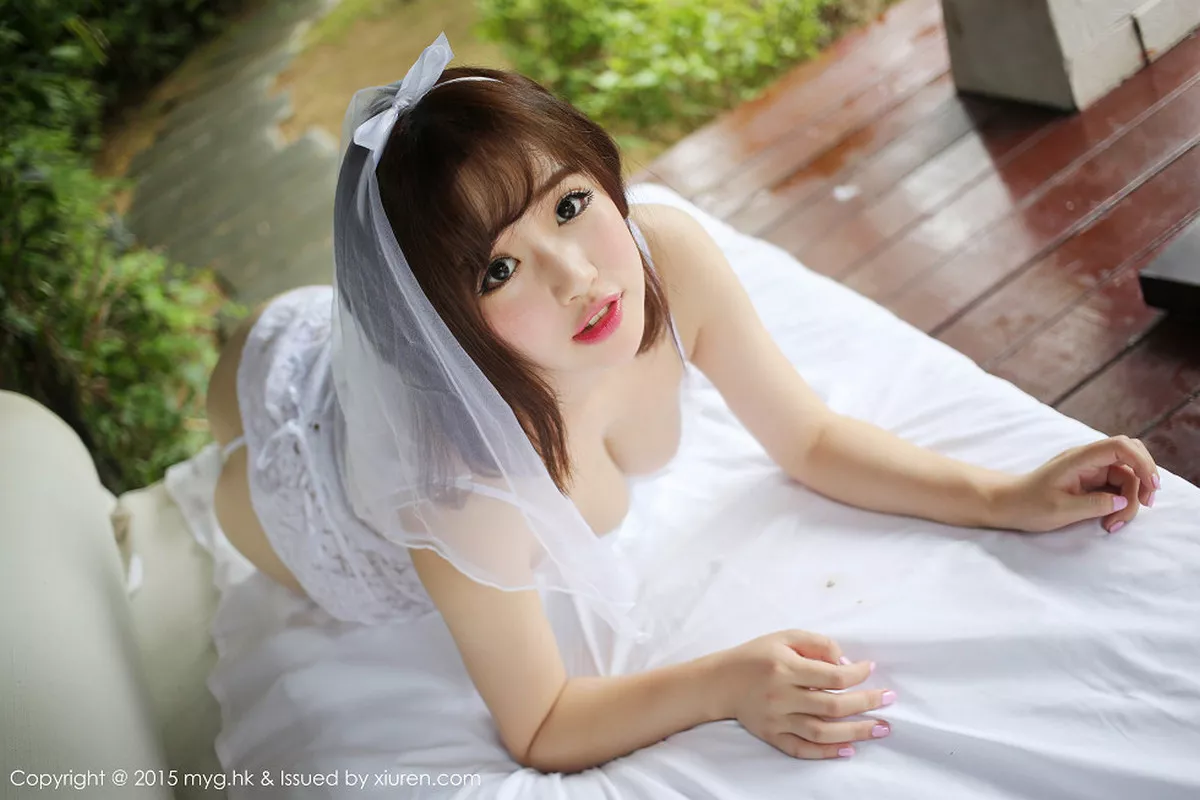 秀人集.com_[MyGirl美媛馆]Vol.165_嫩模徐cake三亚旅拍白裙婚纱秀豪乳脱内裤秀美臀写真52P