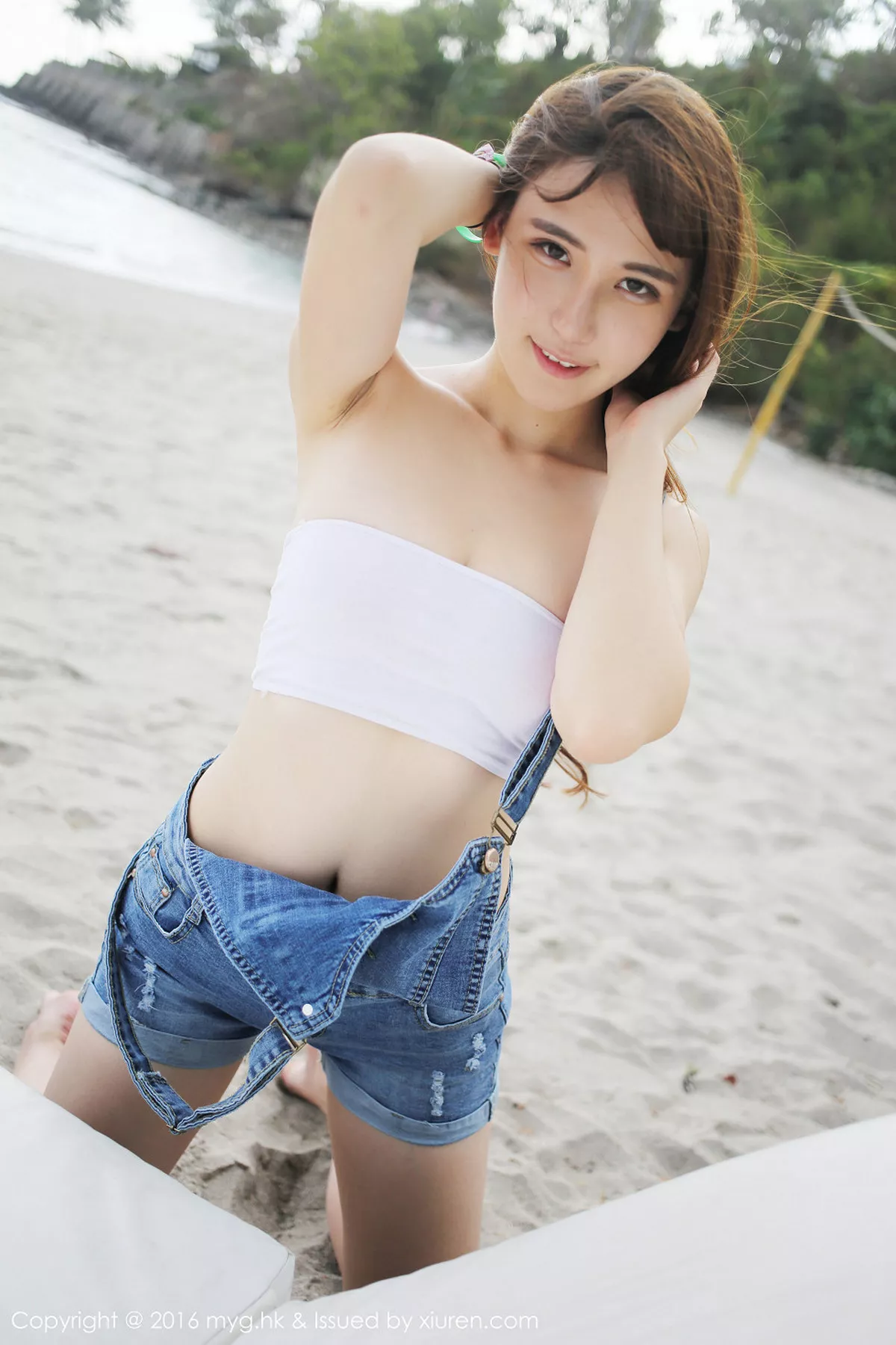 秀人集.com_[MyGirl美媛馆]Vol.191_嫩模熊吖BOBO龙目岛旅拍沙滩边白纱裙下性感美臀写真67P