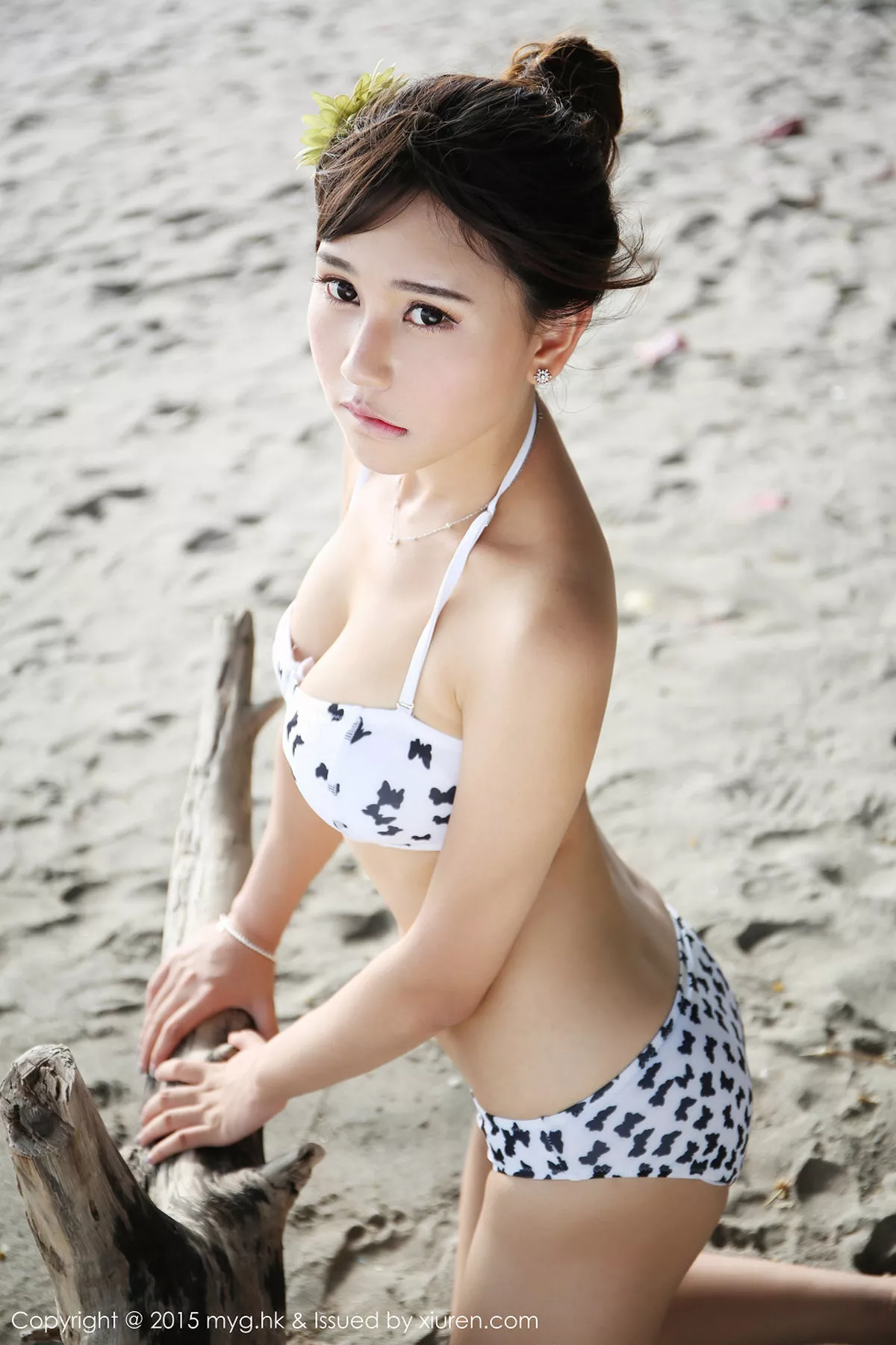 秀人集.com_[MyGirl美媛馆]Vol.151_嫩模Milk楚楚龙目岛旅拍第二套花点比基尼清爽迷人写真57P