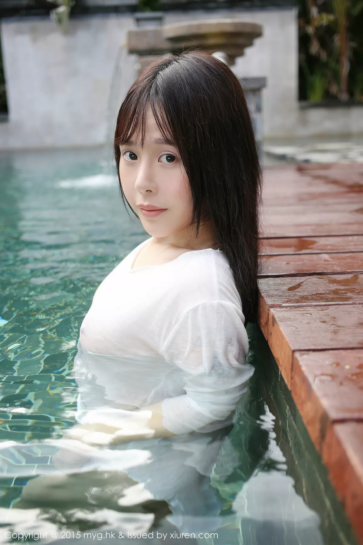 秀人集.com_[MyGirl美媛馆]Vol.180_嫩模Evelyn艾莉白色T恤湿身真空透视秀美乳撩人写真60P