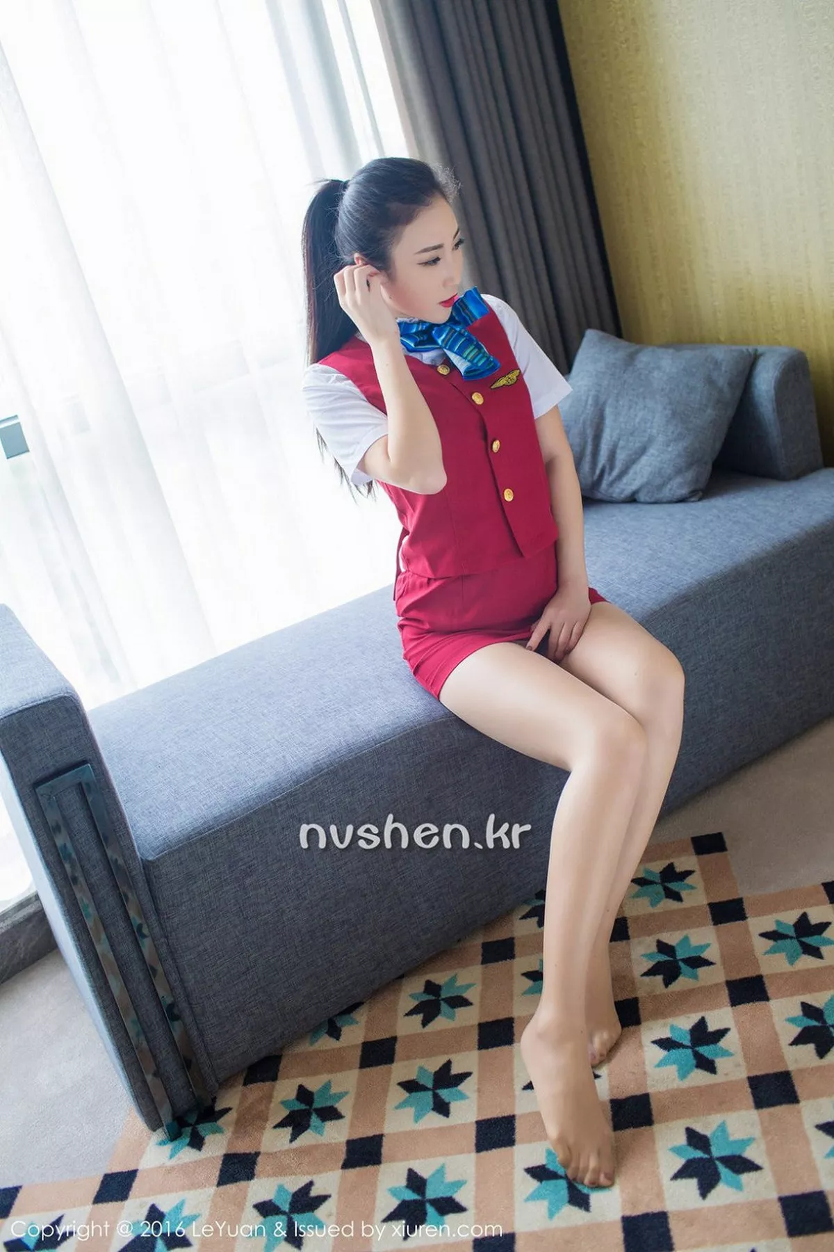 秀人集.com_[LeYuan星乐园]Vol.021_嫩模Wendy智秀红色空姐制服全脱性感内衣肉丝裤袜写真50P
