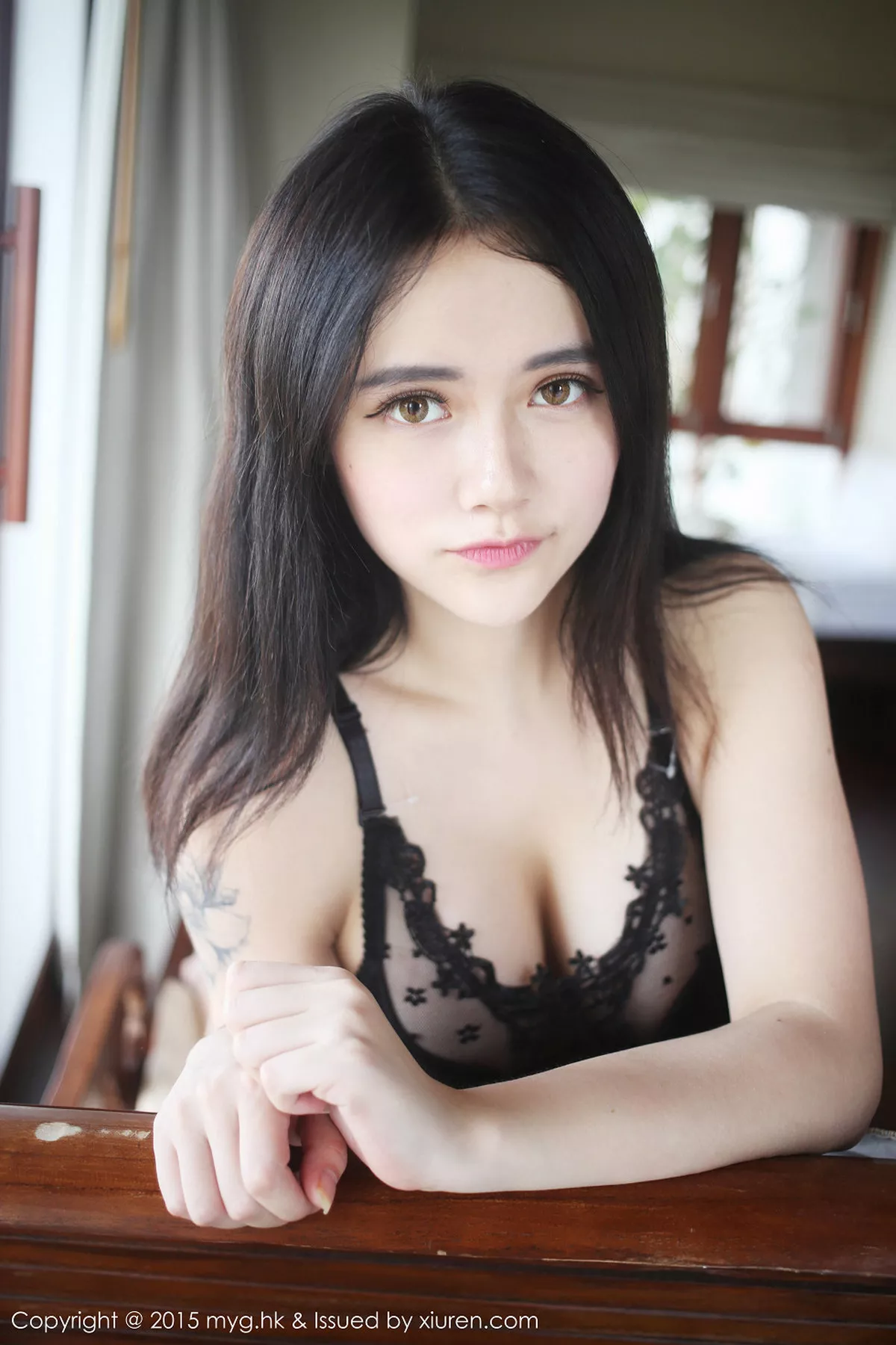 秀人集.com_[MyGirl美媛馆]Vol.177_嫩模李雪婷Anna苏梅岛旅拍性感花色比基尼完美诱惑写真70P