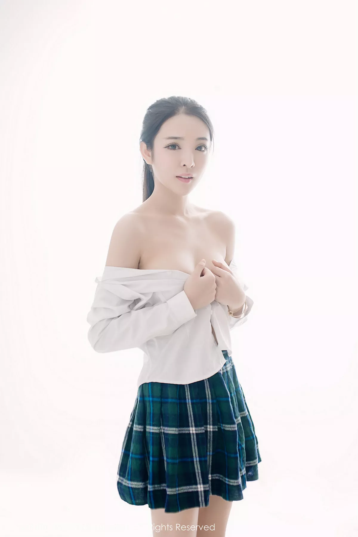 秀人集.com_[XiuRen秀人网]No.256_国产嫩模陈大榕黑色网状裙秀完美身材极致诱惑写真50P