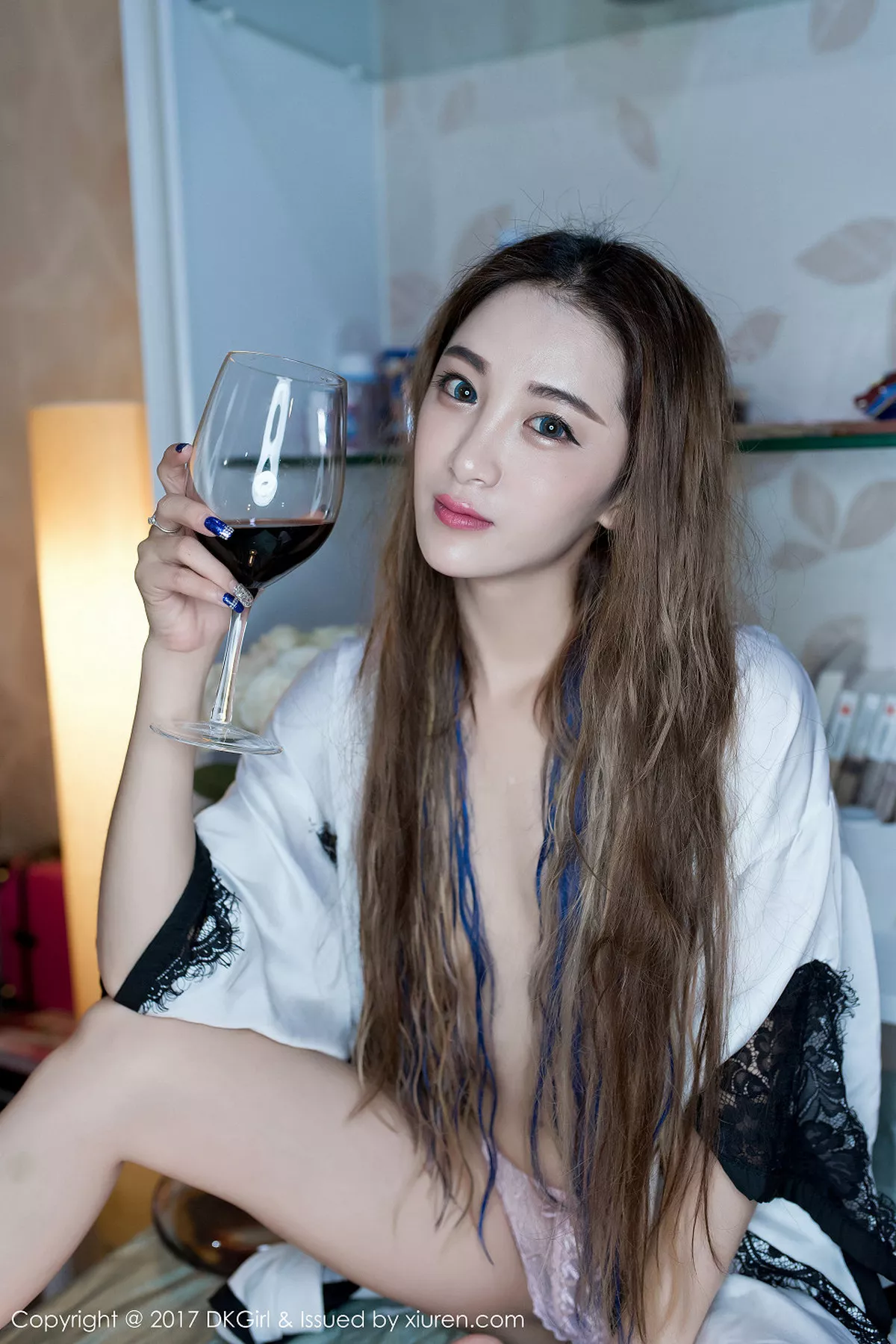 秀人集.com_[DKGirl御女郎]Vol.007_嫩模Sugar梁莹居家私房诱人激凸激情牛奶浴诱惑写真52P