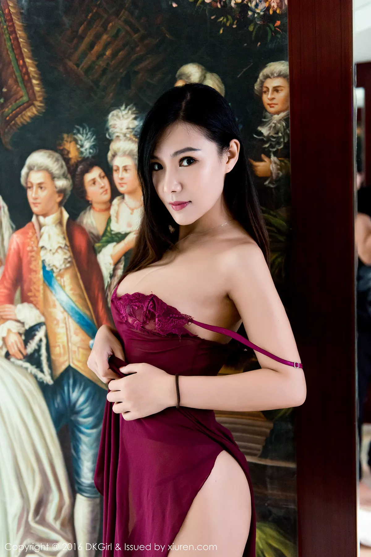 秀人集.com_[DKGirl御女郎]Vol.004_性感尤物丁筱南黑丝渔网腿袜半裸上身遮点秀美乳诱惑写真49P