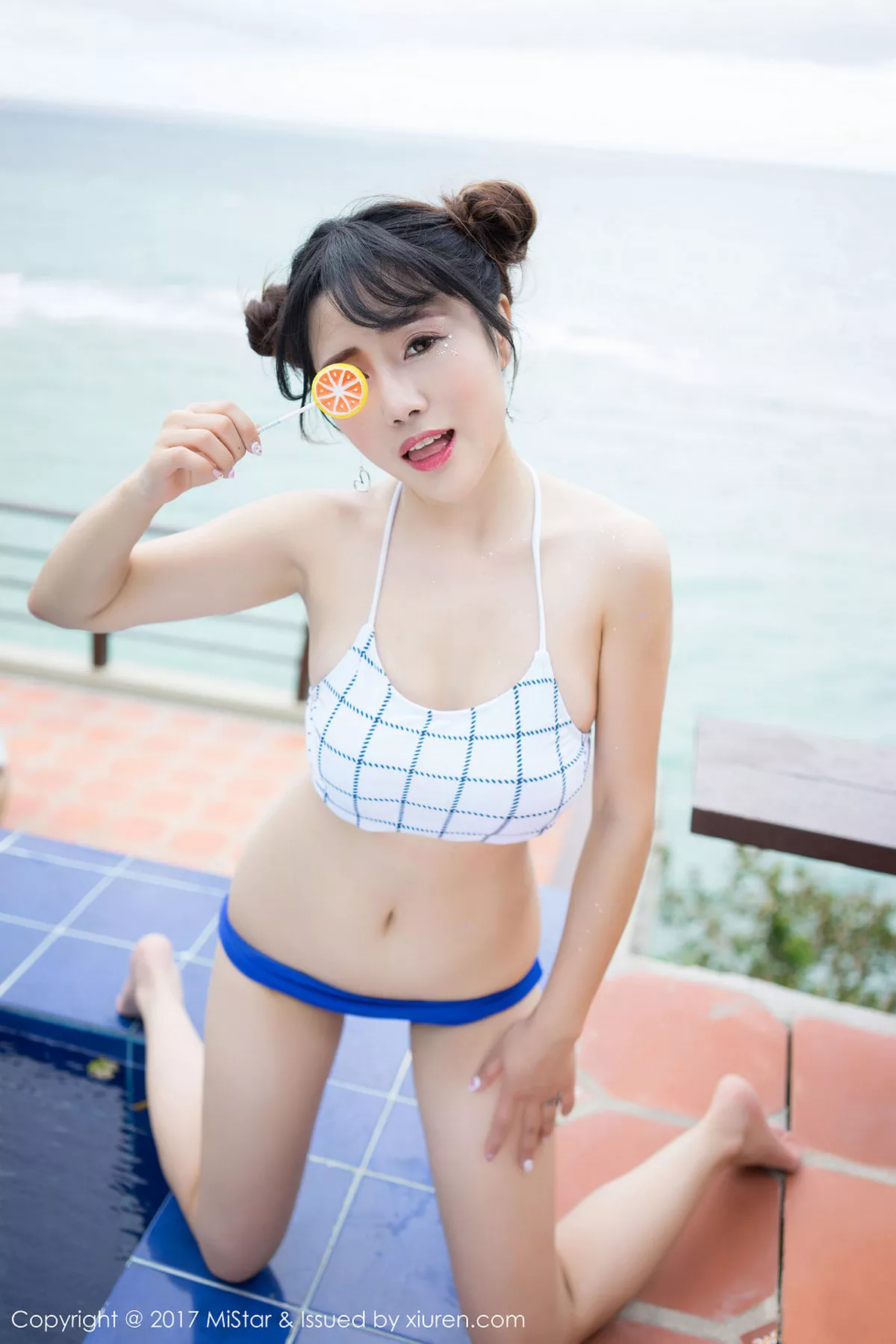 秀人集.com_[MiStar魅妍社]Vol.149_女神兜豆靓Youlina长滩旅拍泳池边性感比基尼迷人写真53P