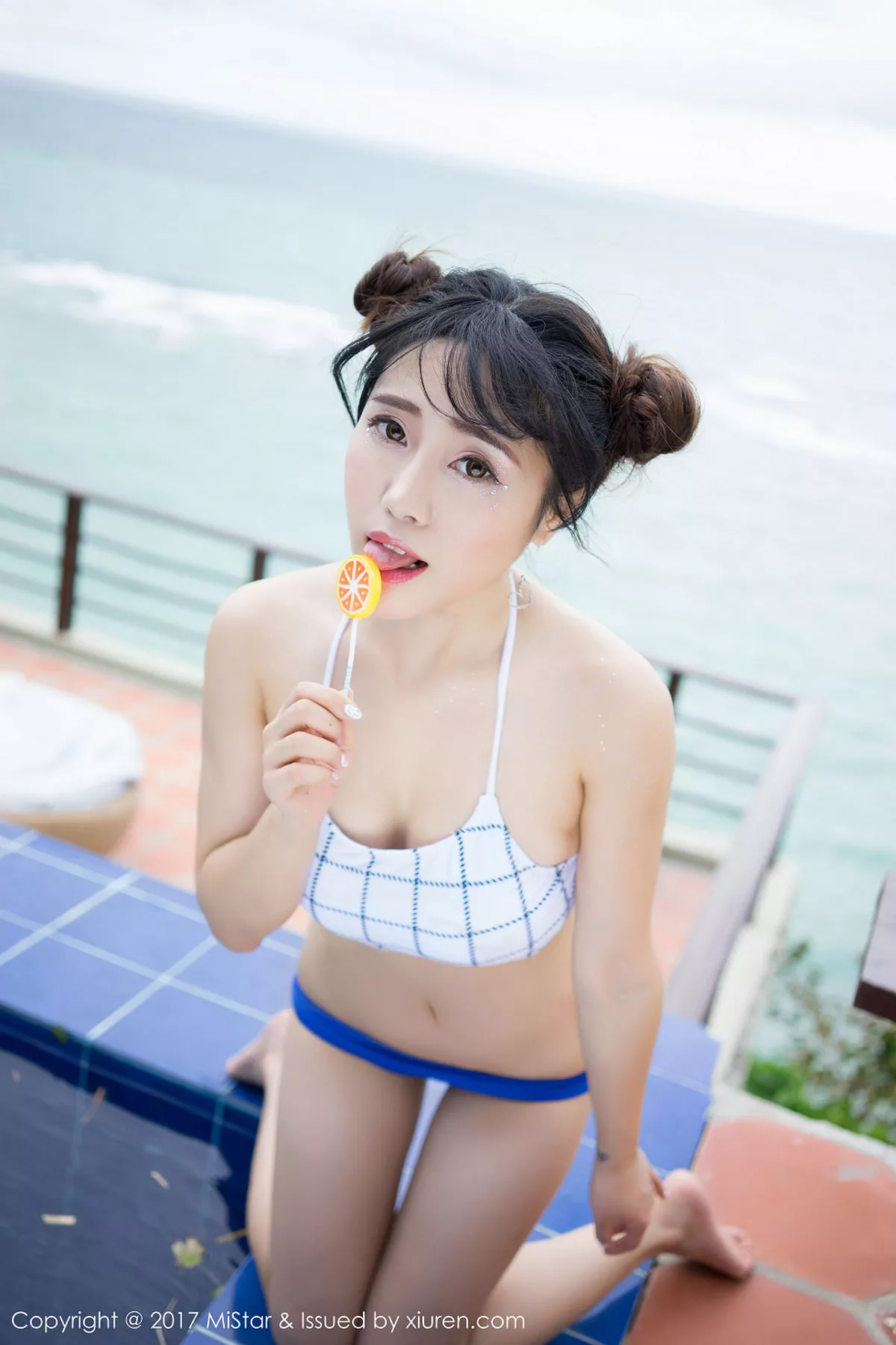 秀人集.com_[MiStar魅妍社]Vol.149_女神兜豆靓Youlina长滩旅拍泳池边性感比基尼迷人写真53P
